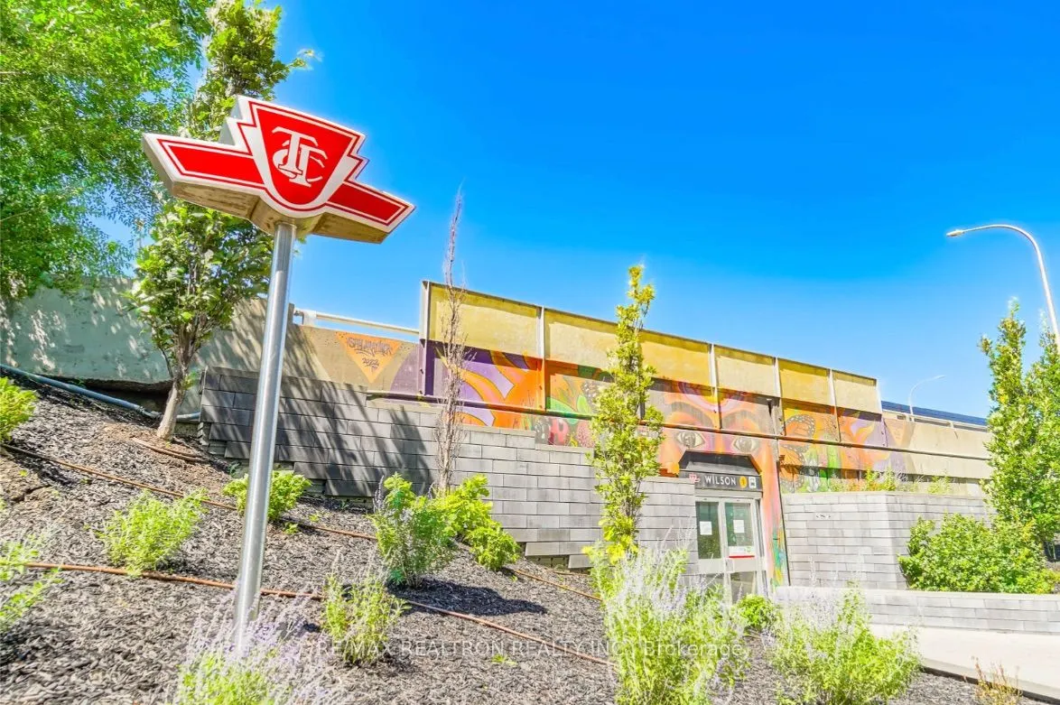 38 Monte Kwinter Court, #627