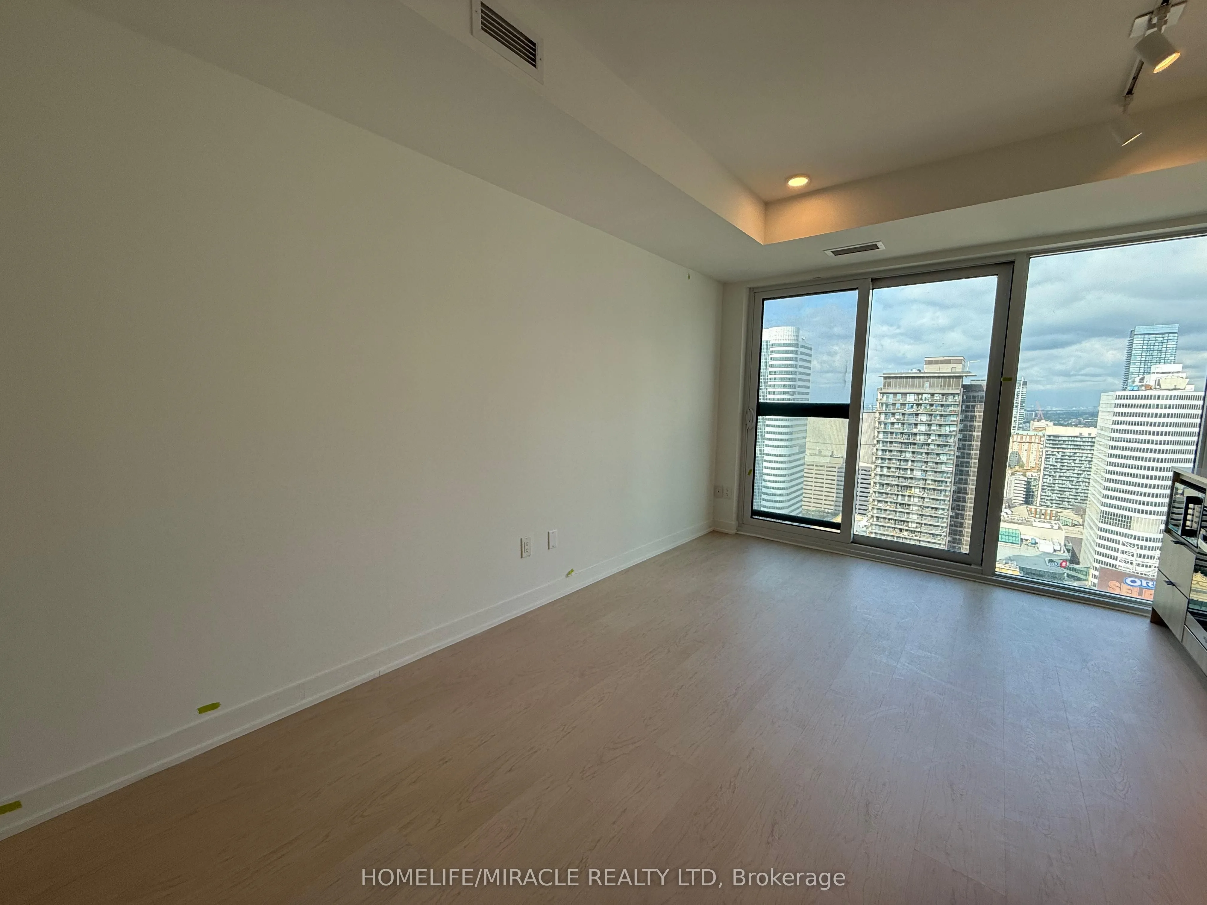 252 Church Street, #4102