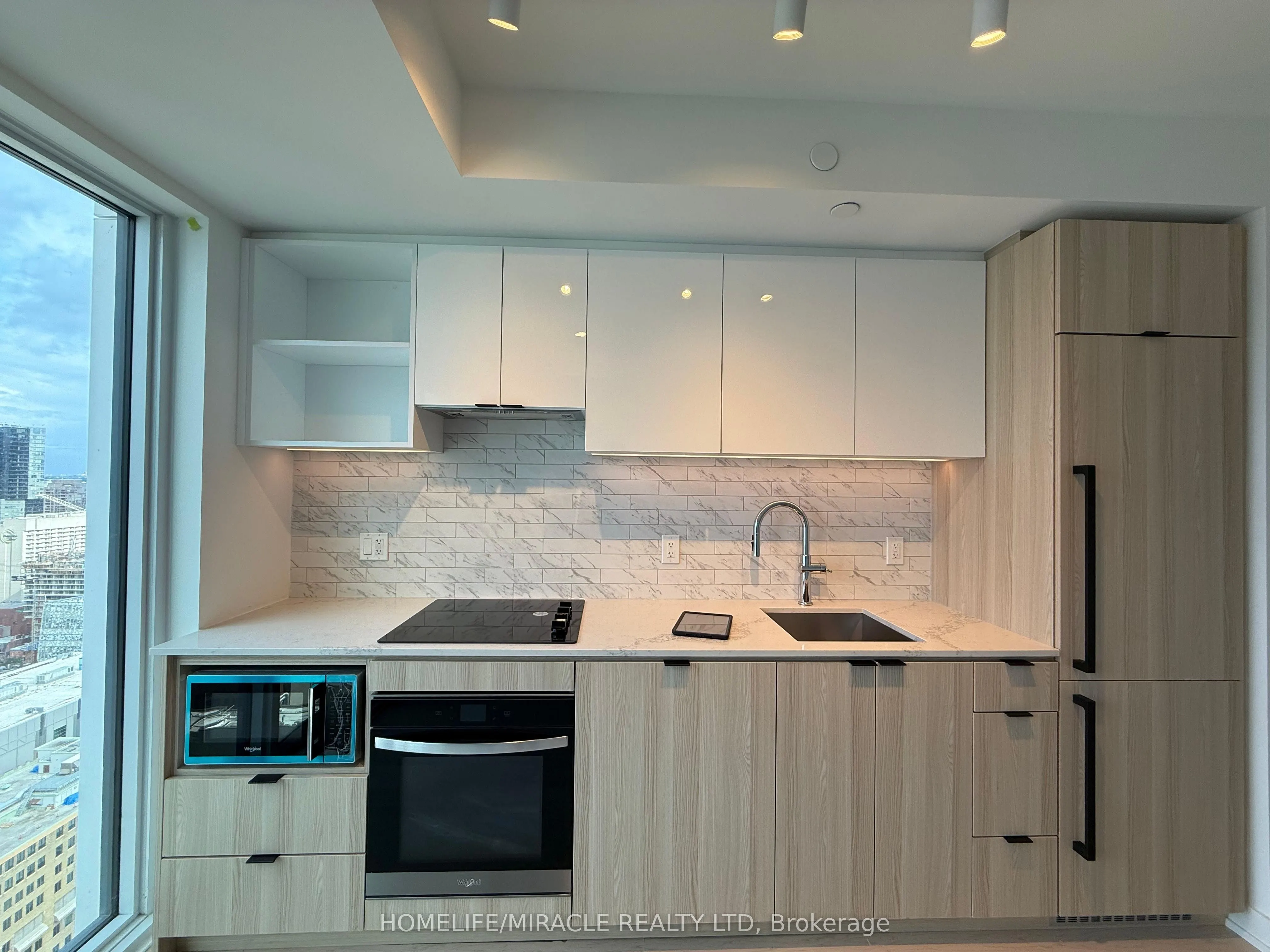 252 Church Street, #4102