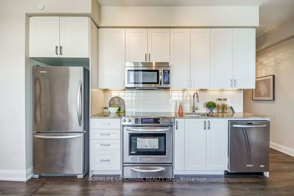 18 Graydon Hall Drive, ## 2505