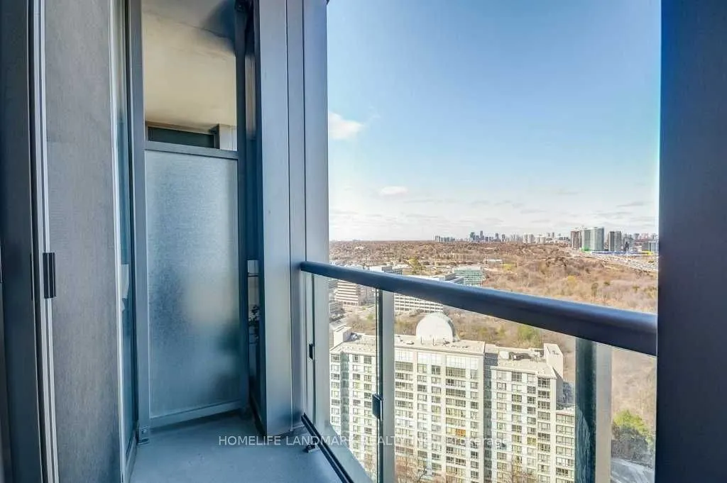18 Graydon Hall Drive, ## 2505