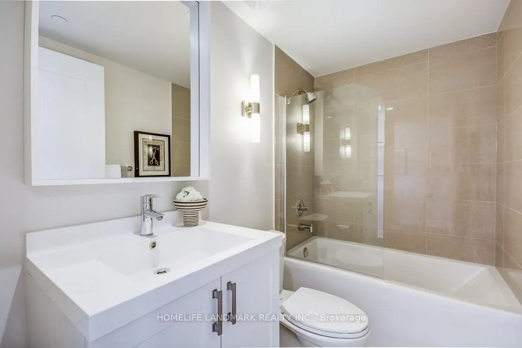 18 Graydon Hall Drive, ## 2505