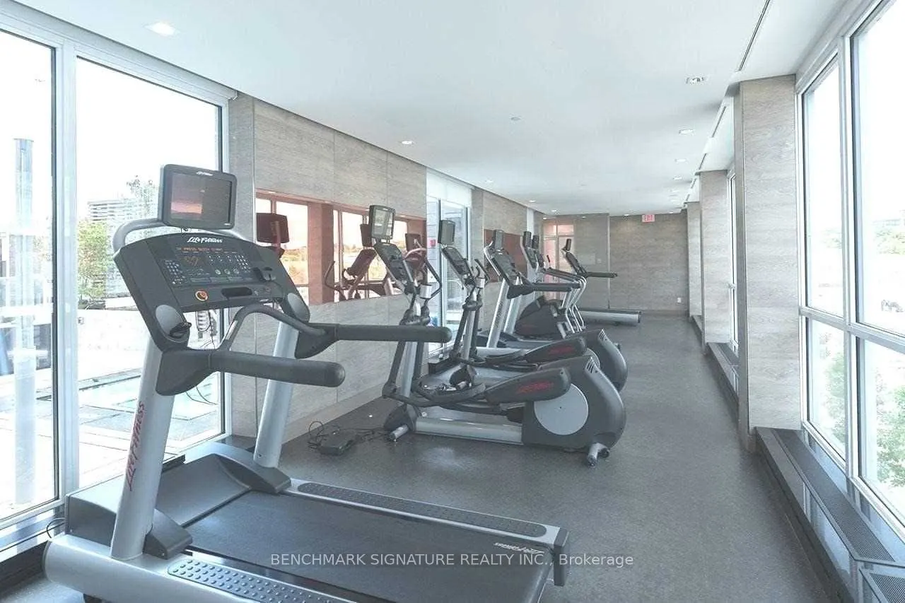 121 Mcmahon Drive, #1603