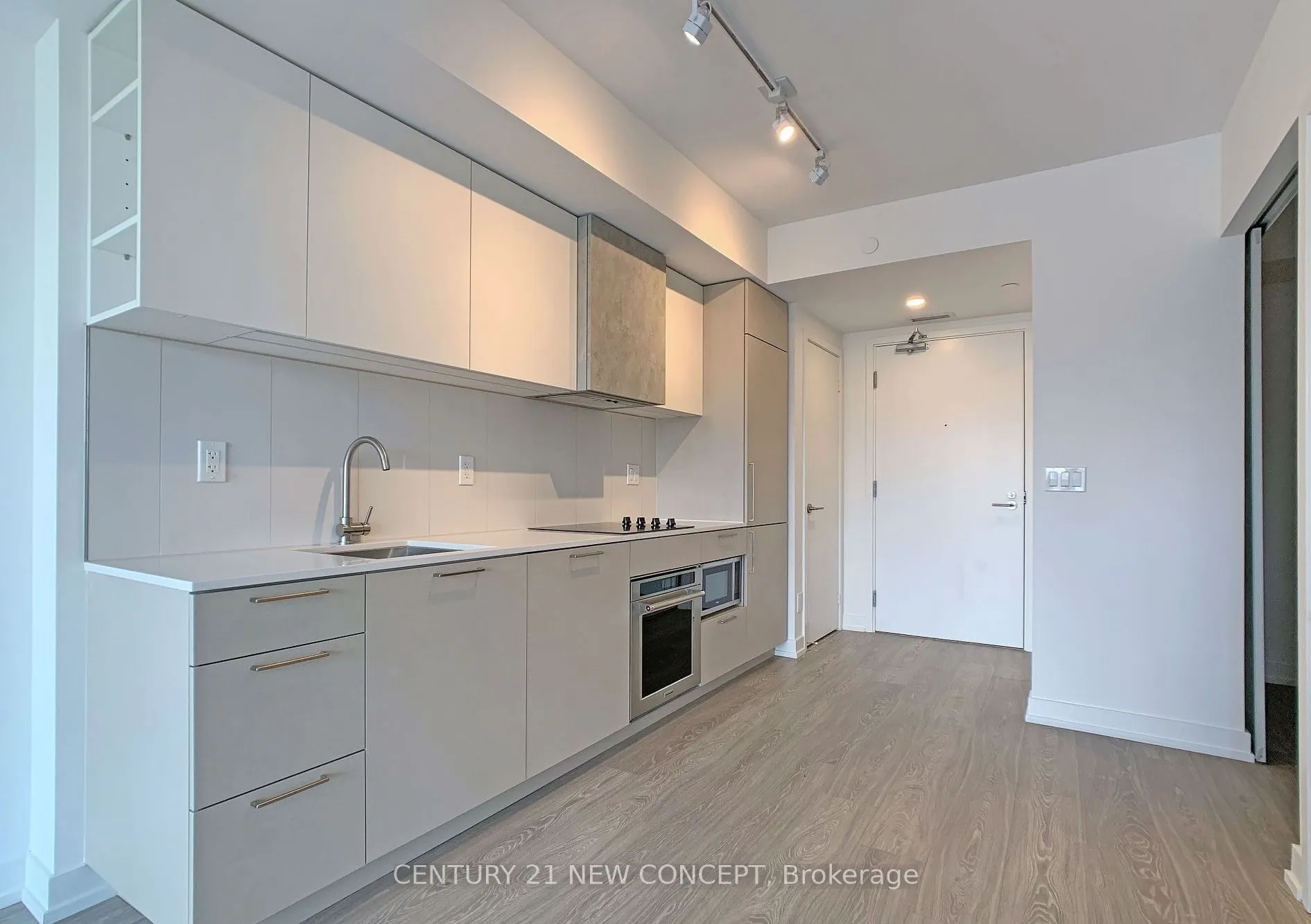 19 Western Battery Road, #1020