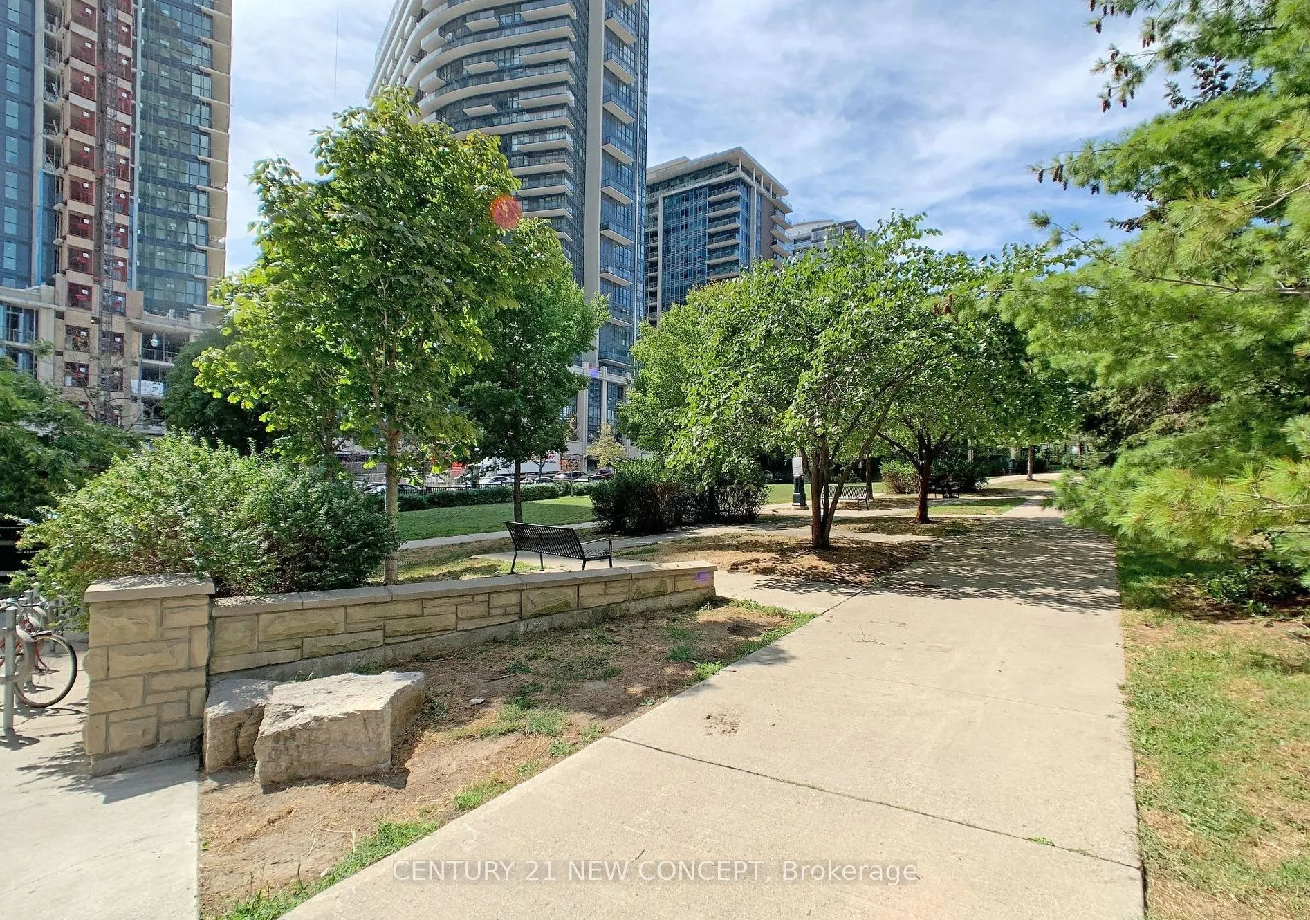19 Western Battery Road, #1020