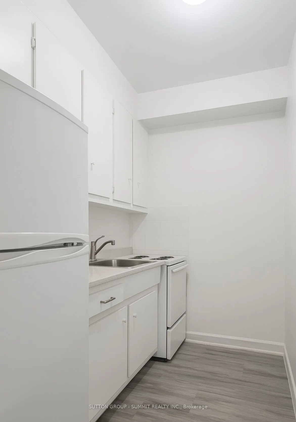 795 Vaughan Road, #107