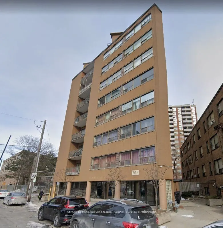 795 Vaughan Road, #107