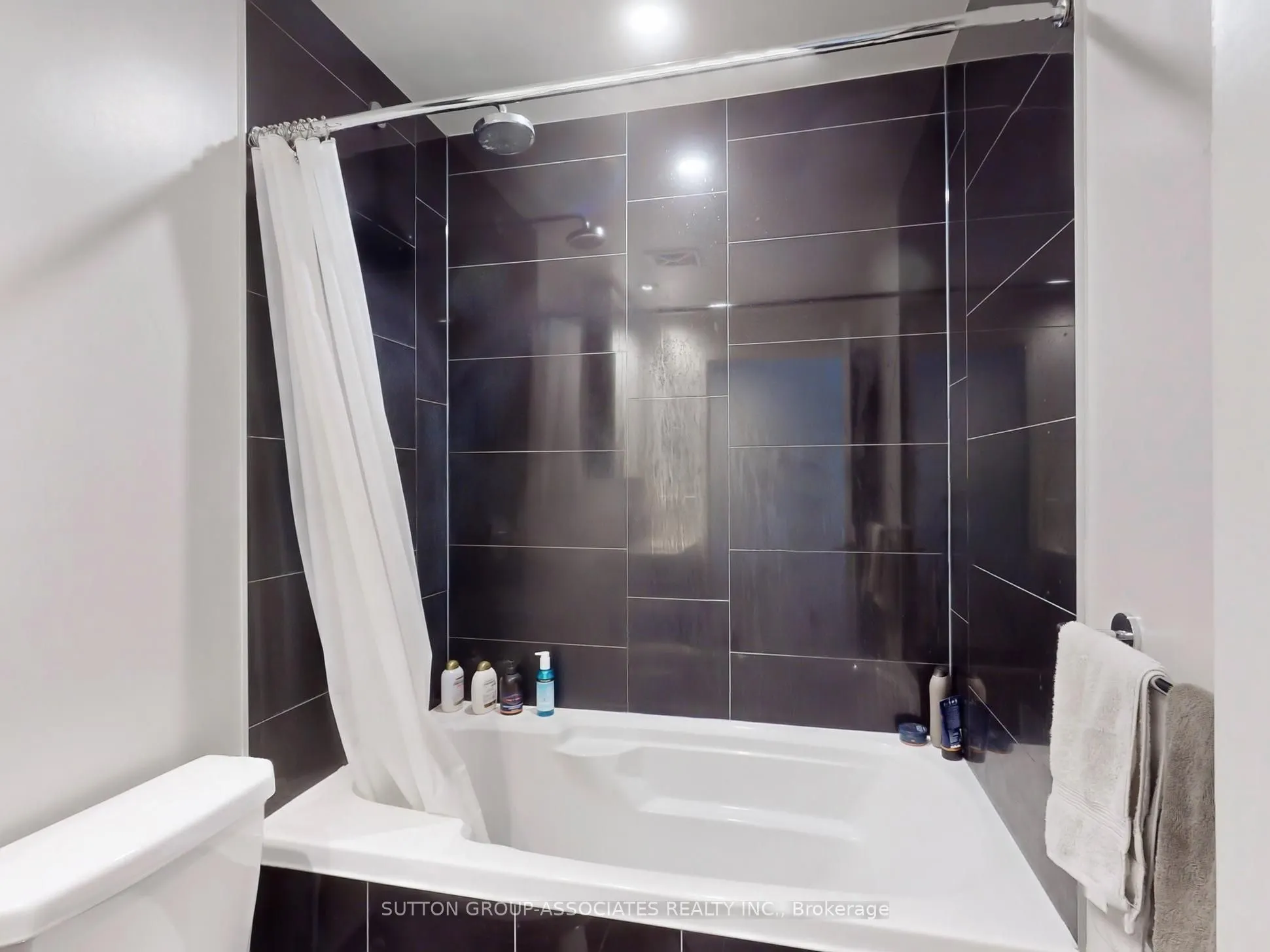 15 Lower jarvis Street, #1409