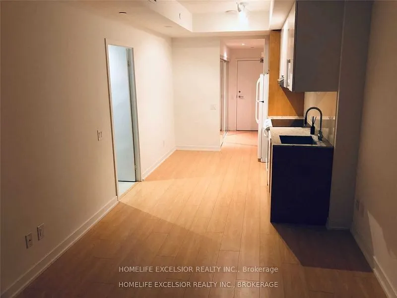 72 Esther Shiner Boulevard, #217