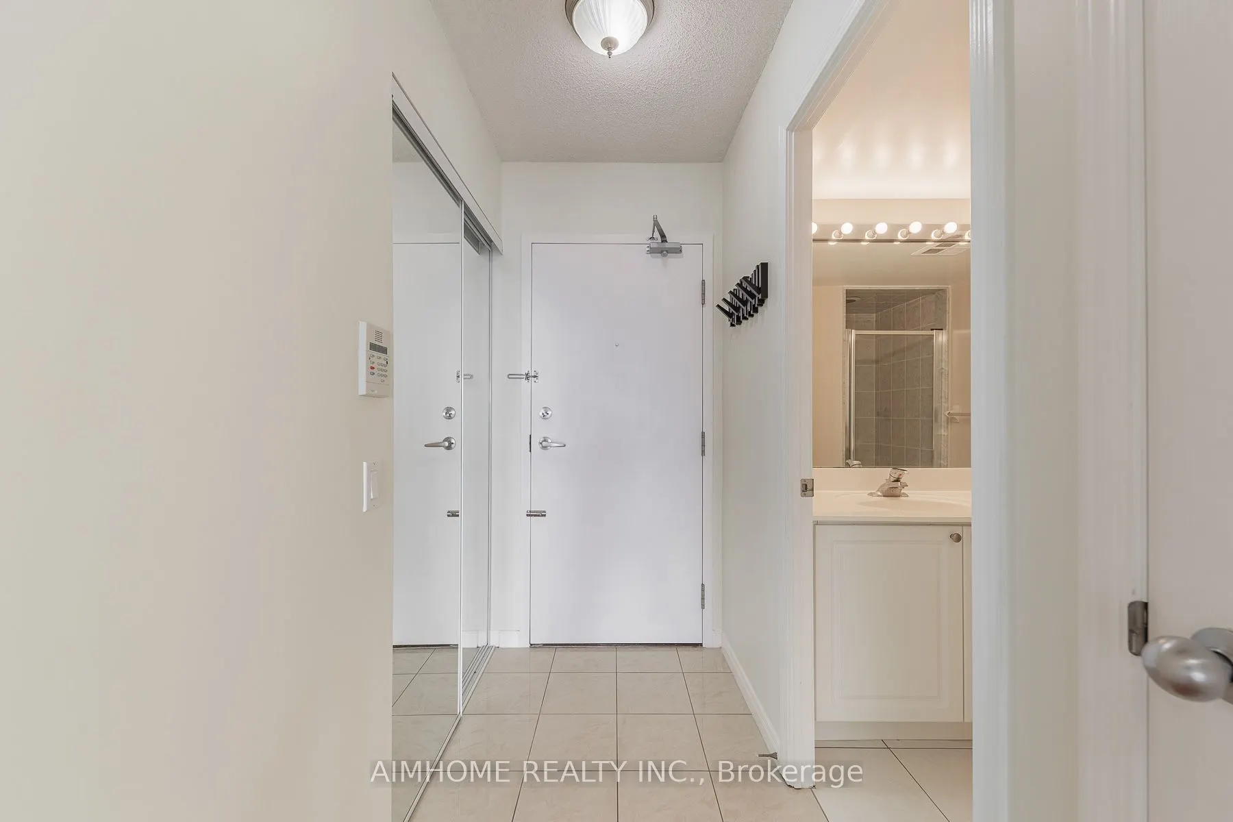 30 Harrison Garden Boulevard, #1106