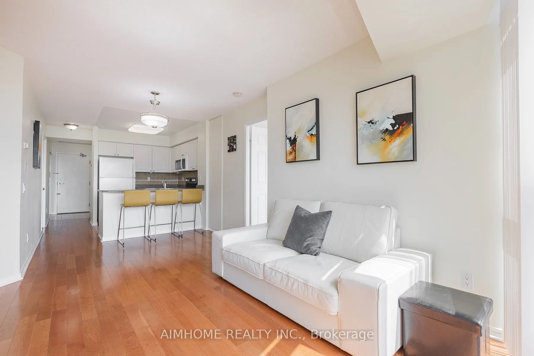 30 Harrison Garden Boulevard, #1106