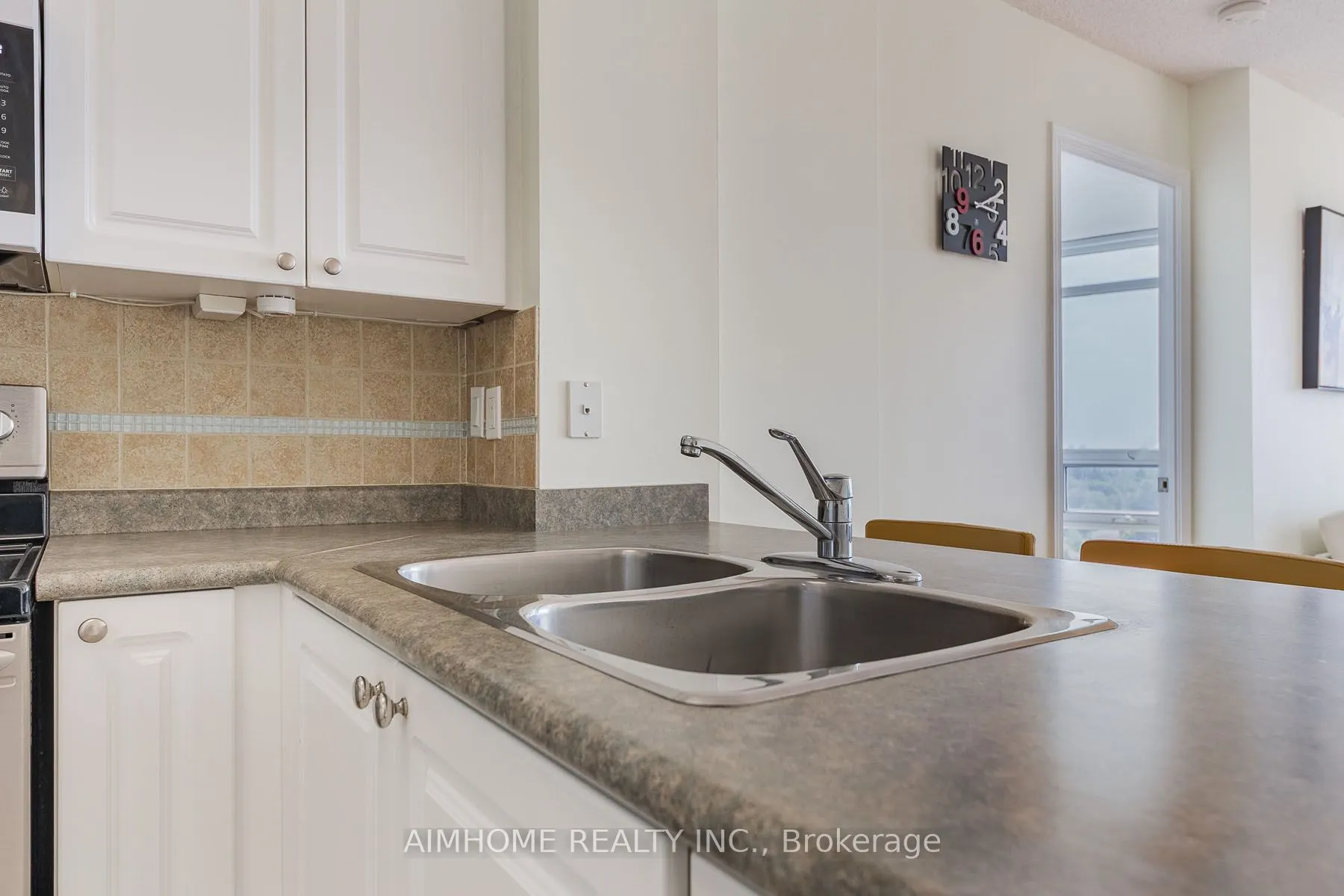 30 Harrison Garden Boulevard, #1106
