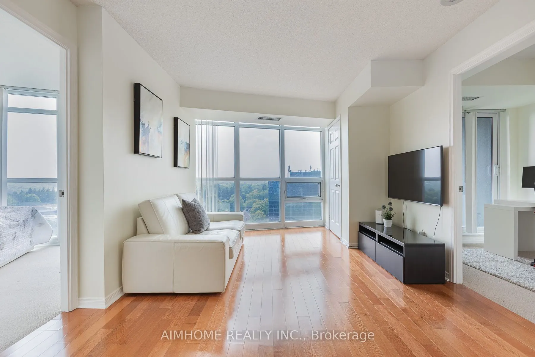 30 Harrison Garden Boulevard, #1106