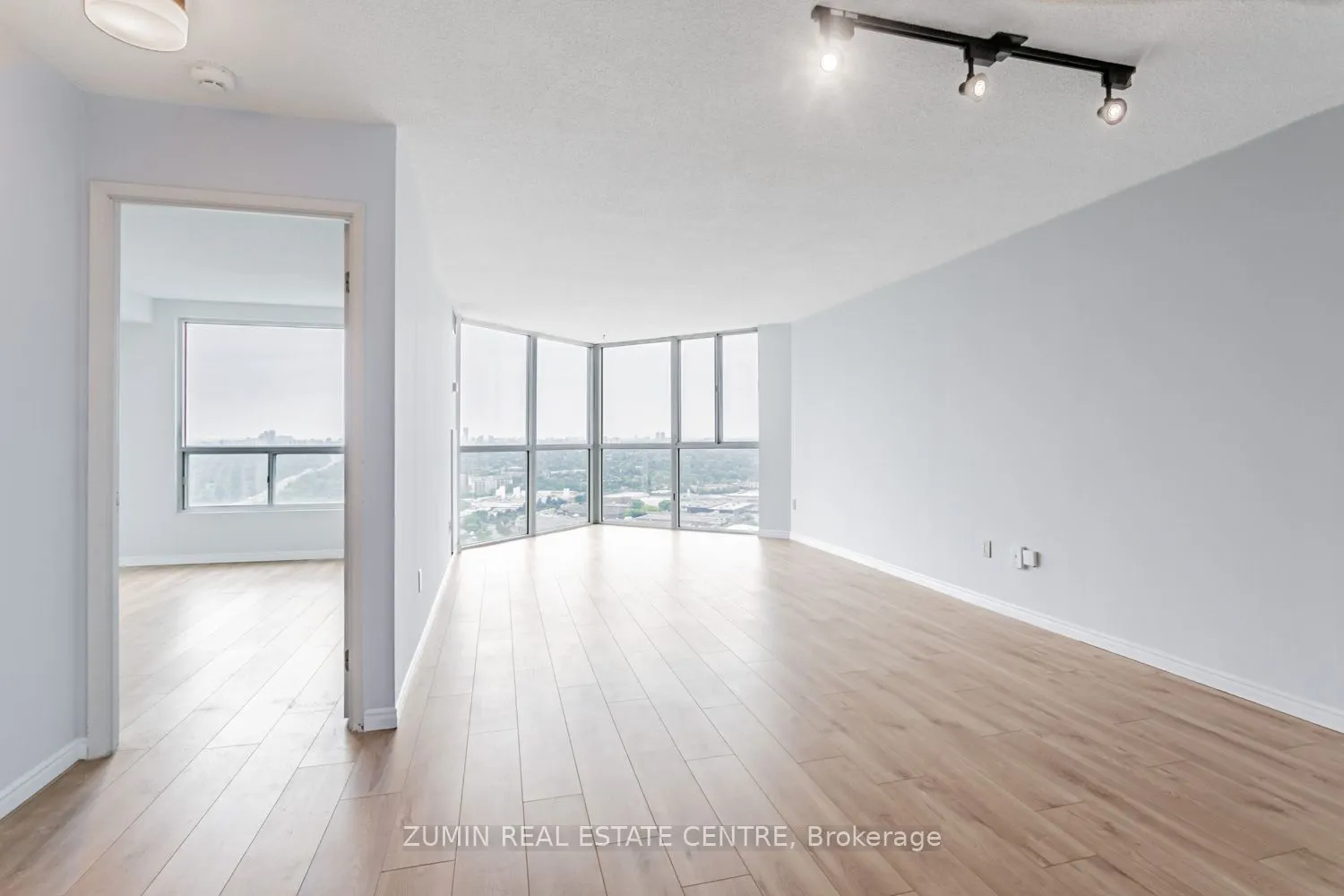 7 Concorde Place, #3312