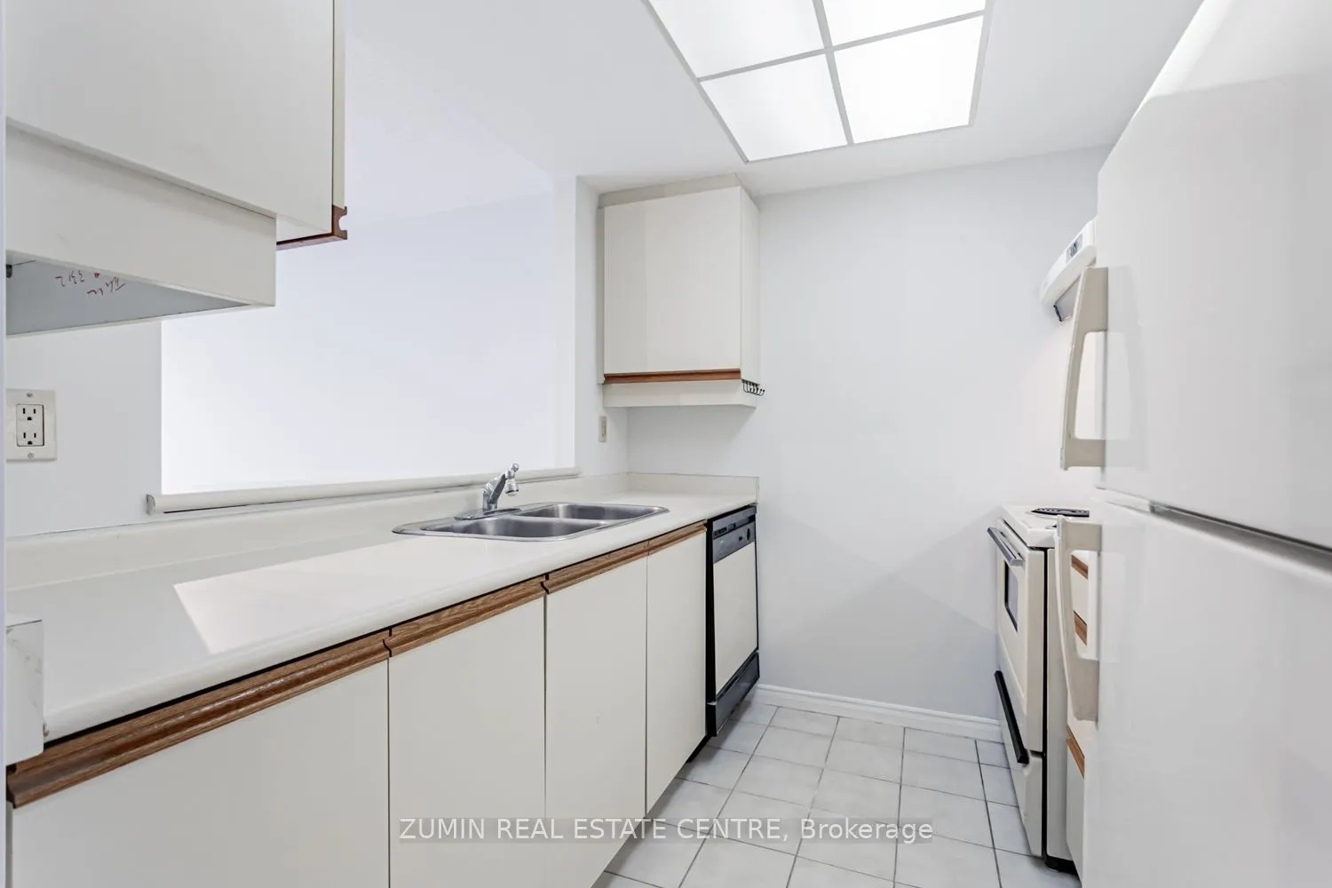 7 Concorde Place, #3312