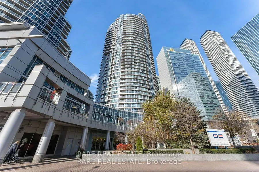 8 York Street, #911