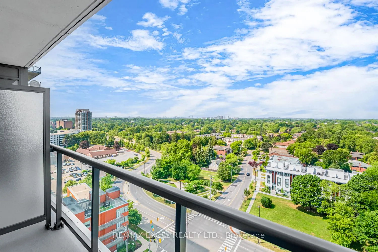68 Canterbury Place, #1507