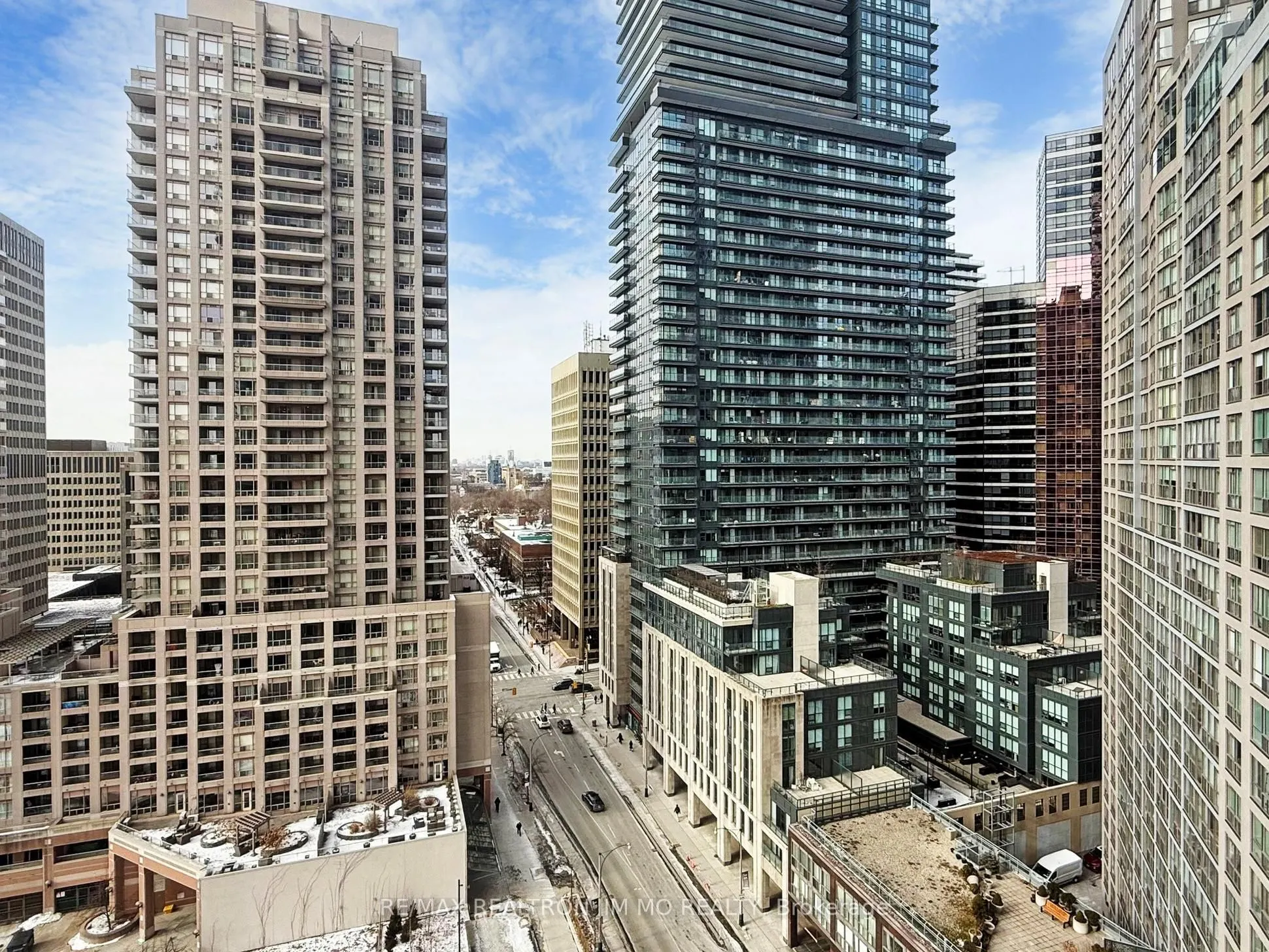 11 Wellesley Street W, #1208