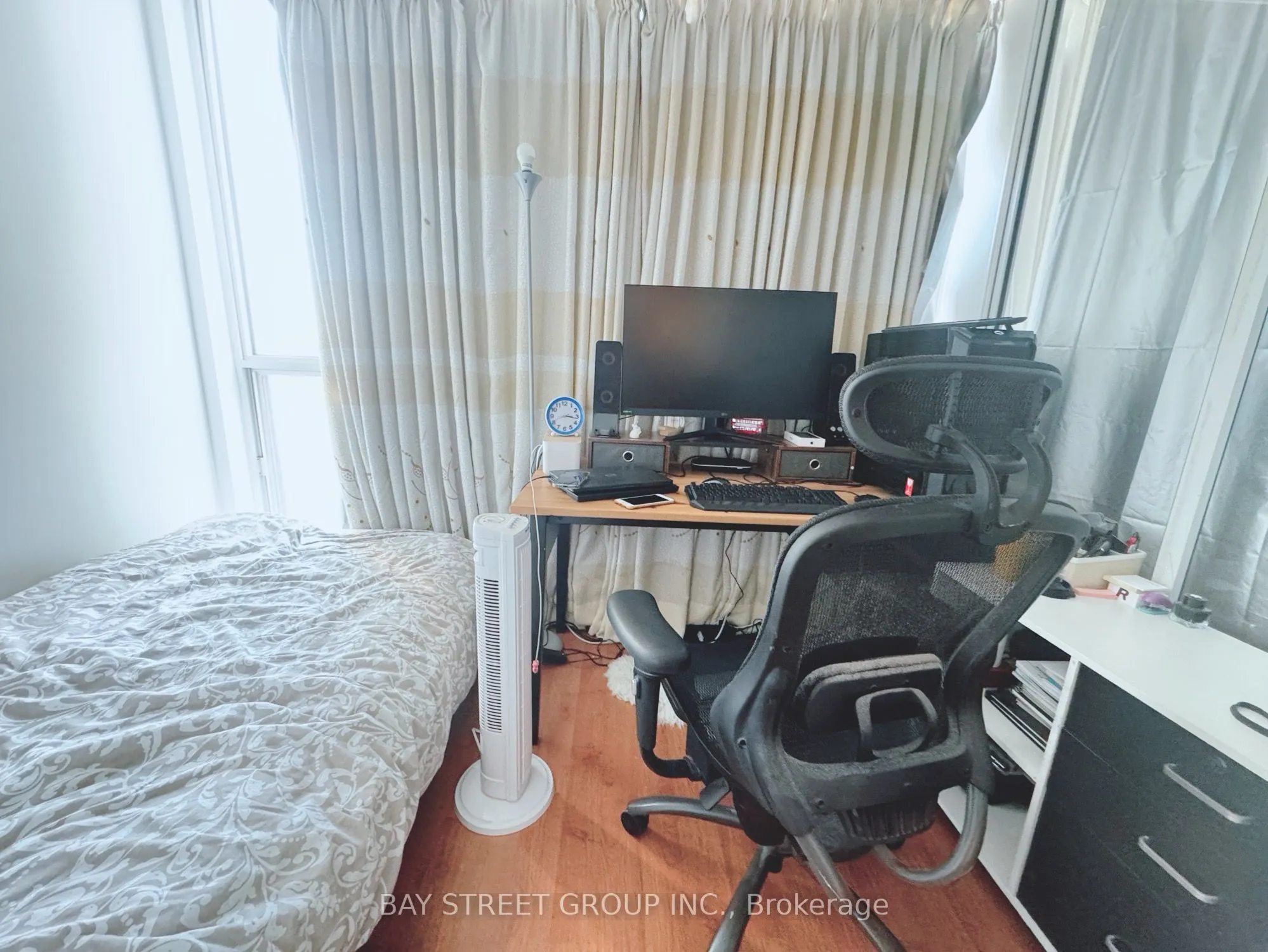 24 Wellesley Street W, #1512