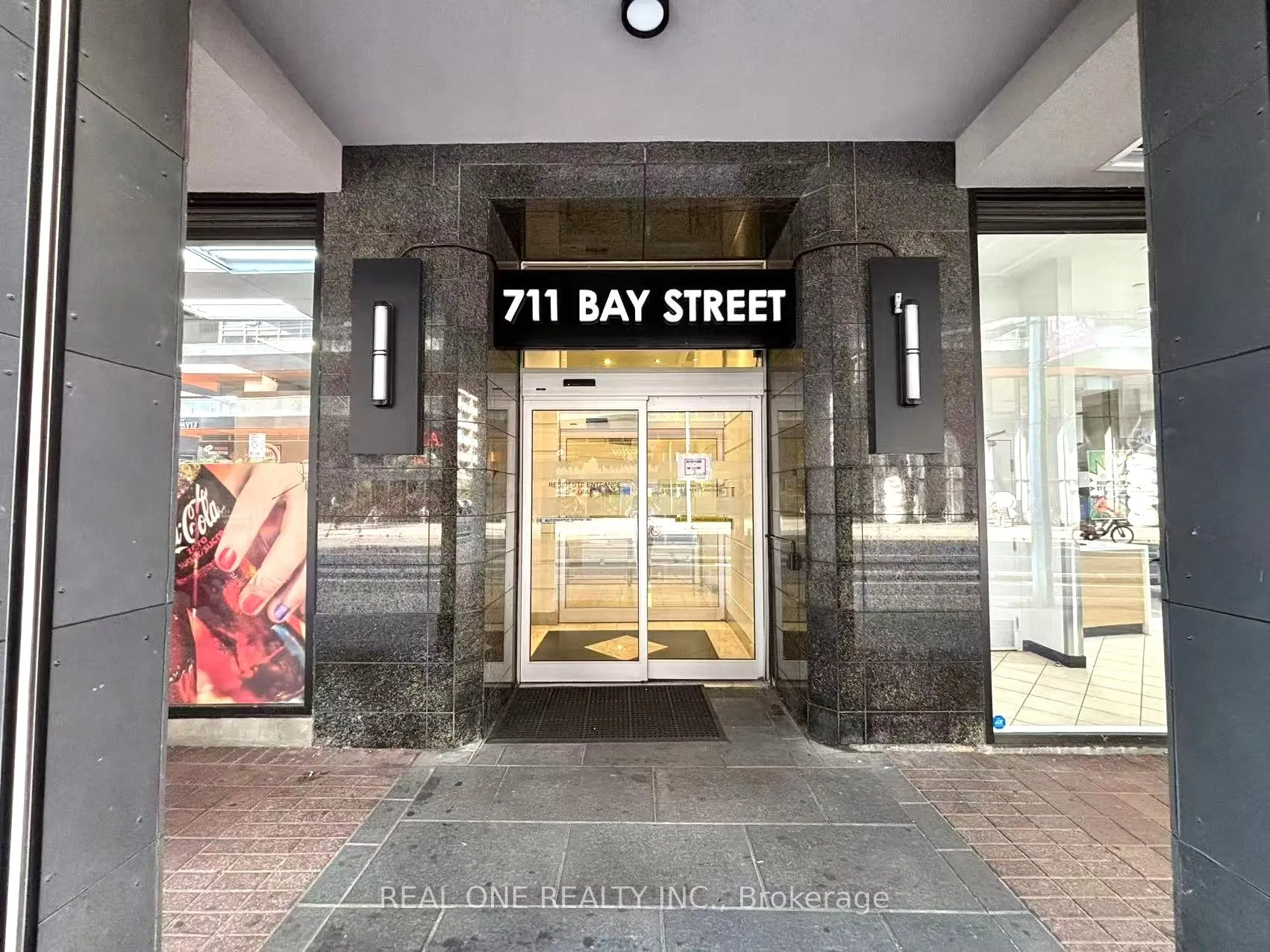 711 Bay Street, #1012