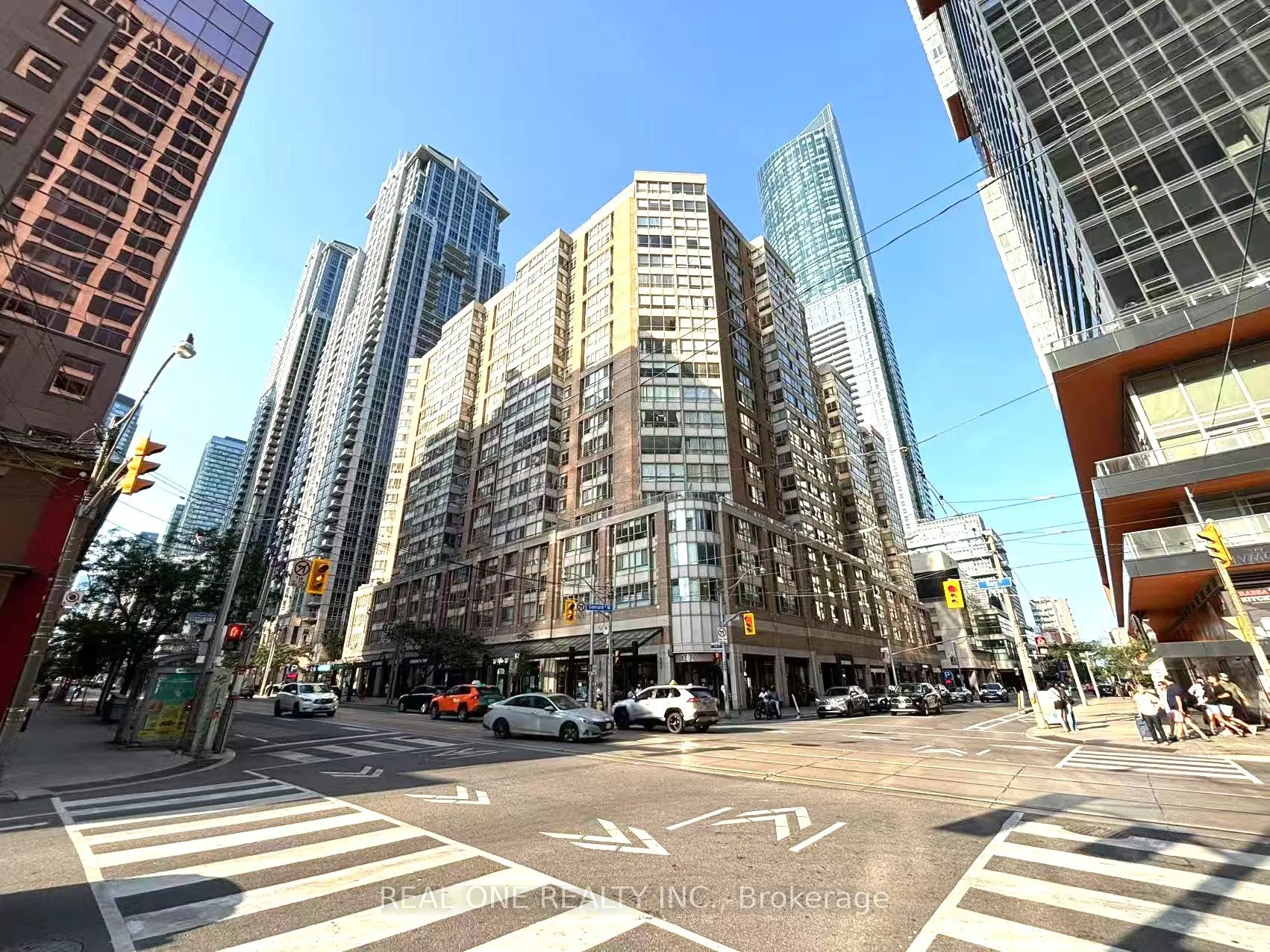 711 Bay Street, #1012