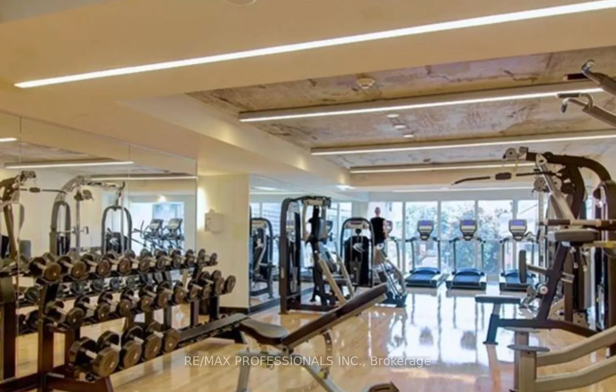 775 King St. Street W, #515