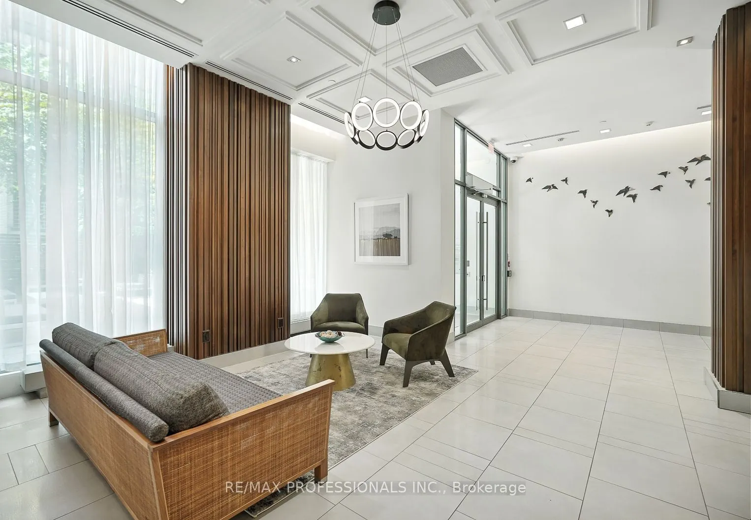 775 King St. Street W, #515