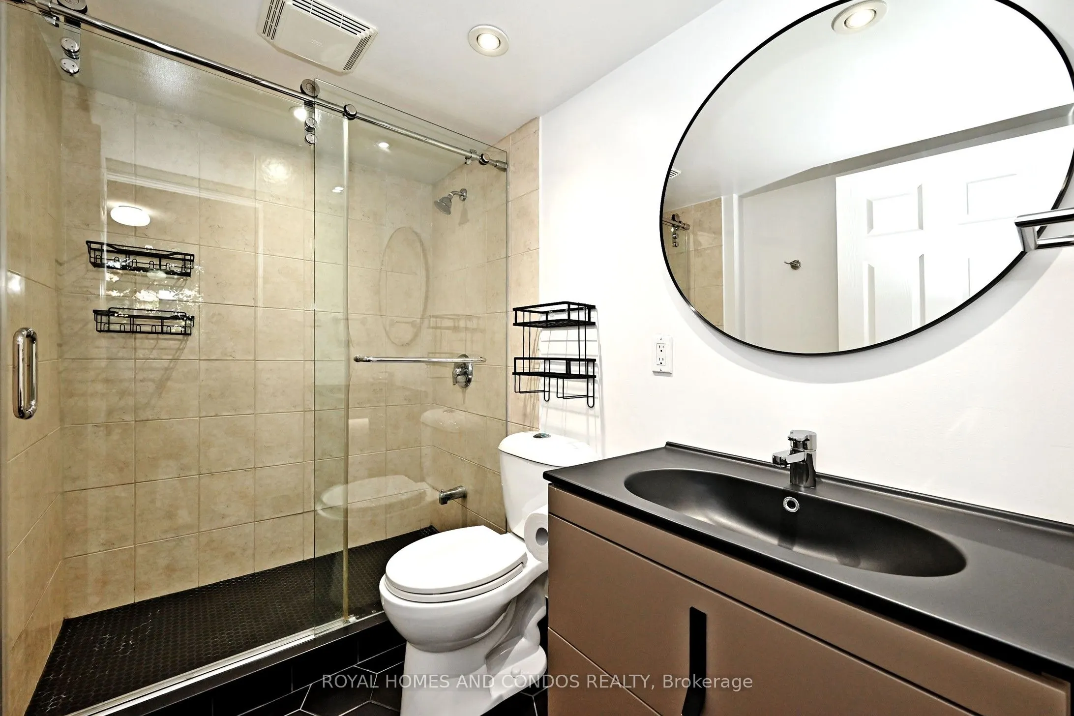 77 Maitland Place, #220