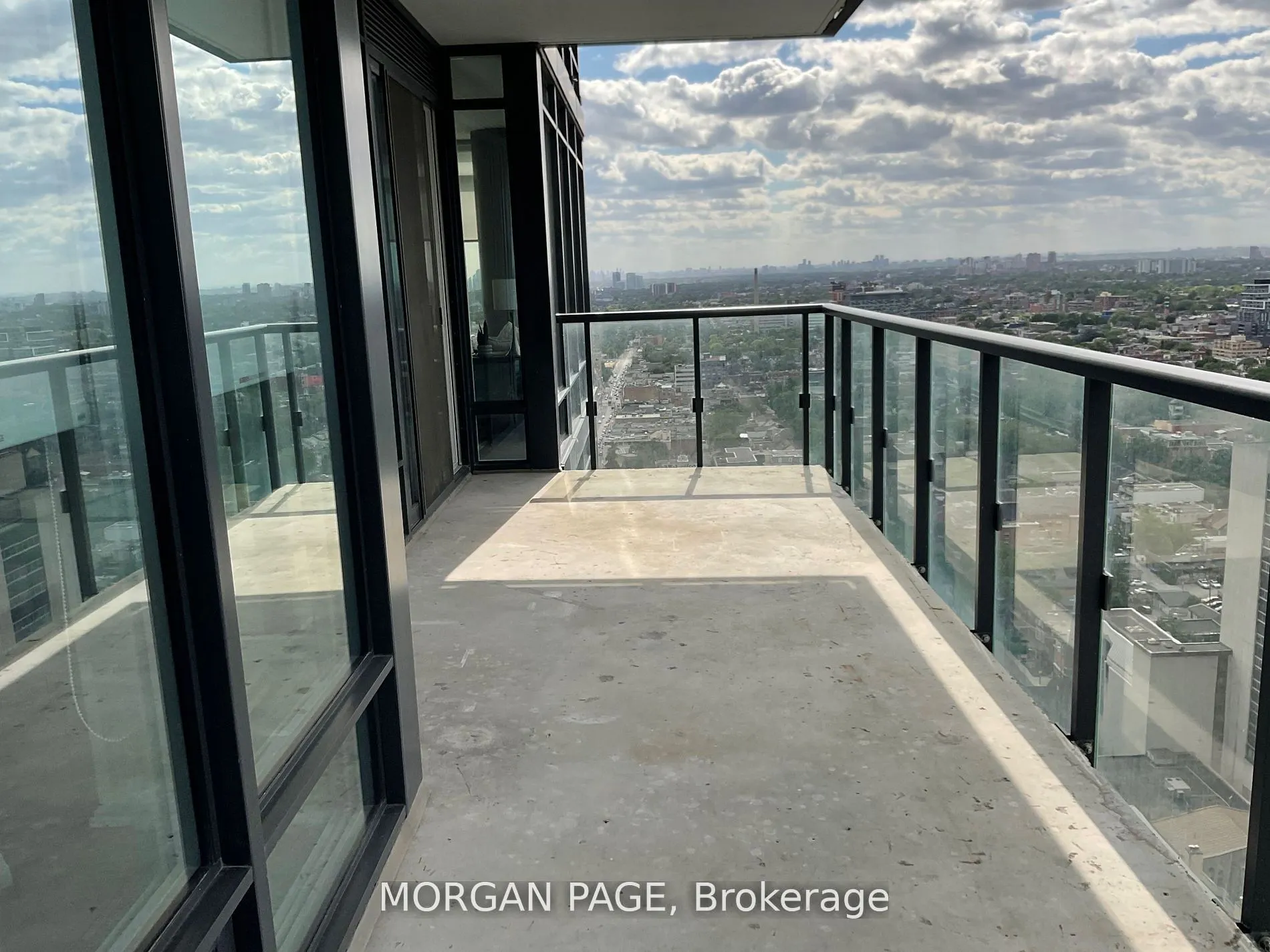 488 University Avenue, #2216