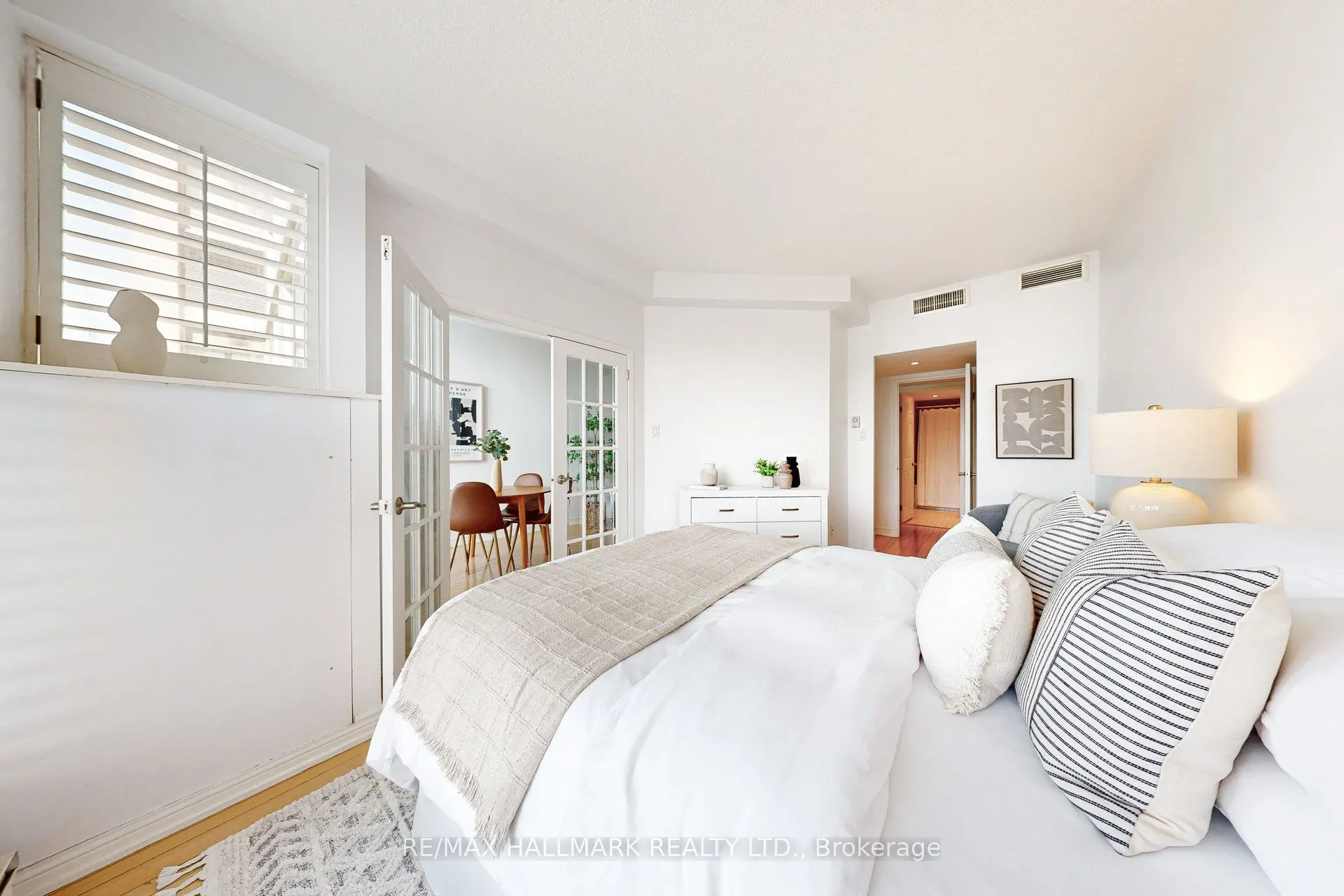 65 Scadding Avenue, #924