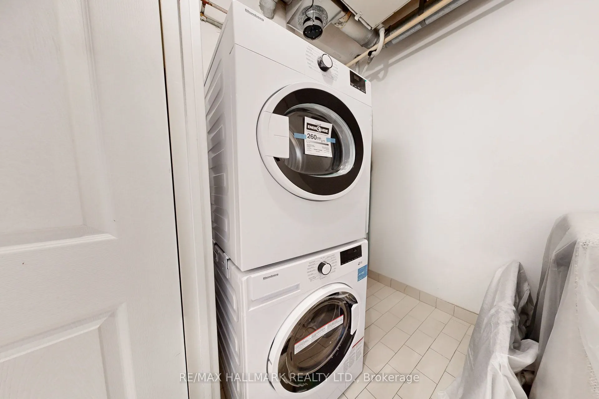 65 Scadding Avenue, #924