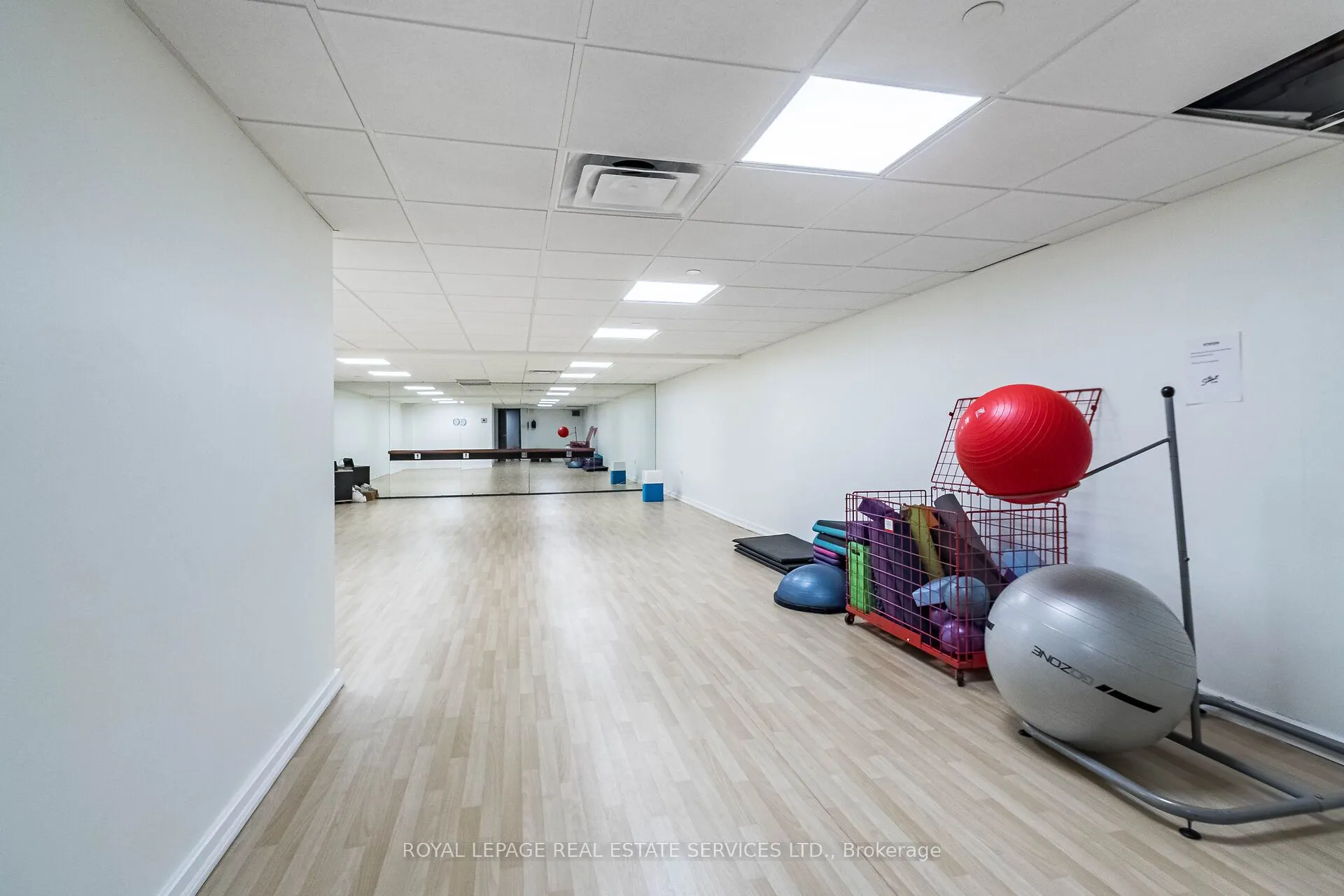 705 King Street W, #1614
