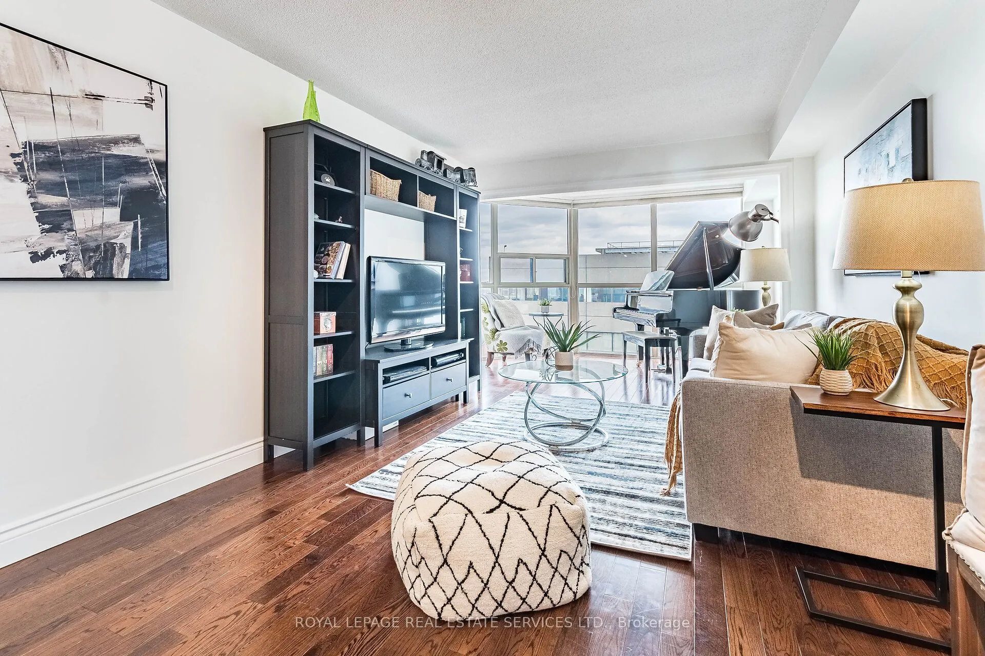 705 King Street W, #1614