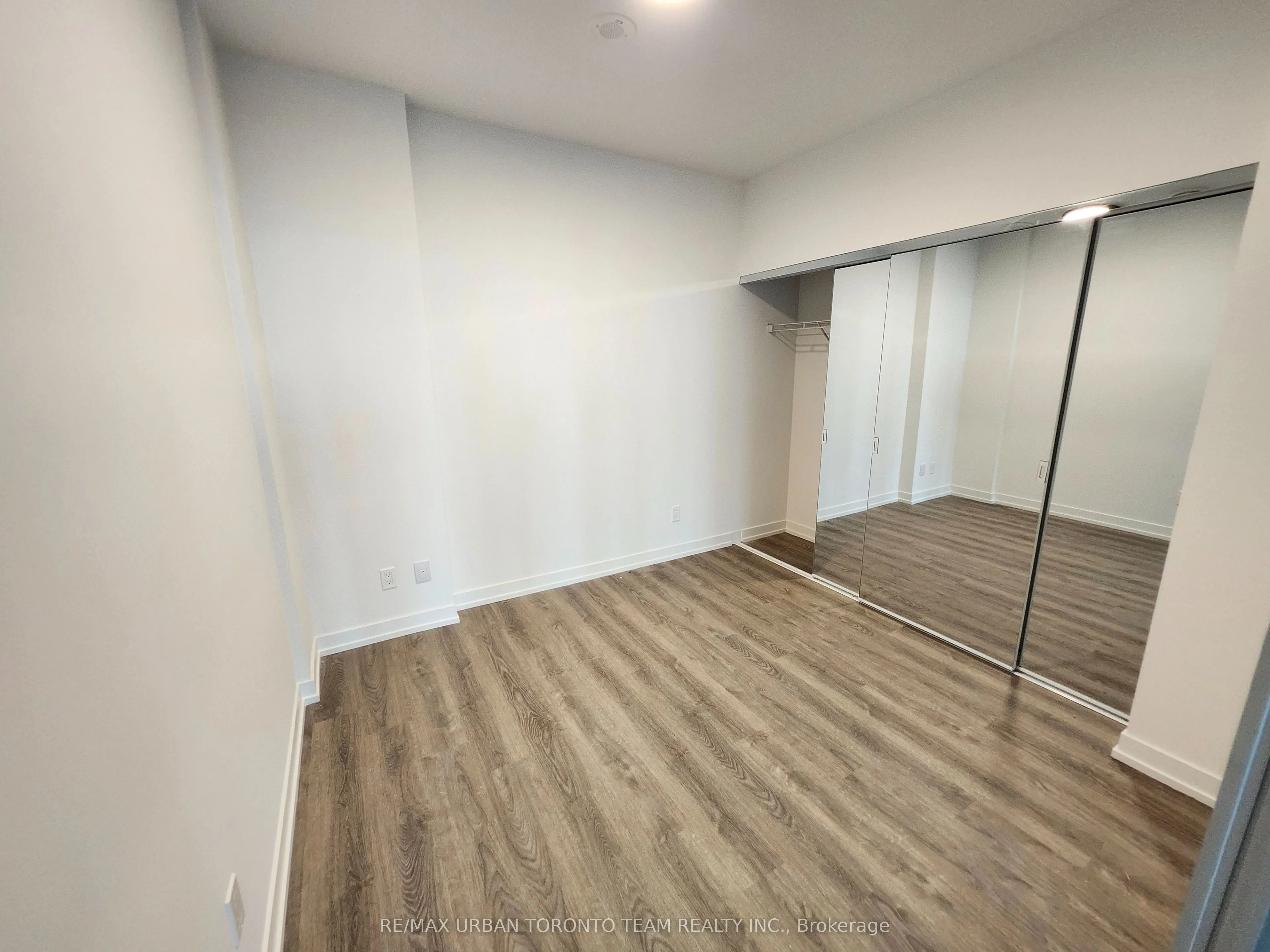 771 Yonge Street, #PH05