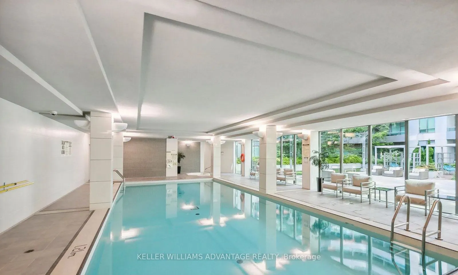 25 Lower Simcoe Street, #301