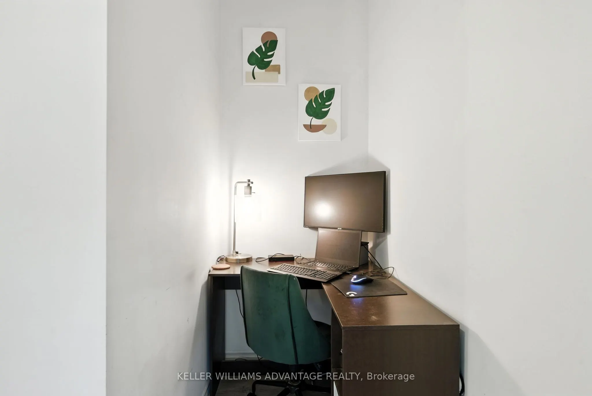 25 Lower Simcoe Street, #301