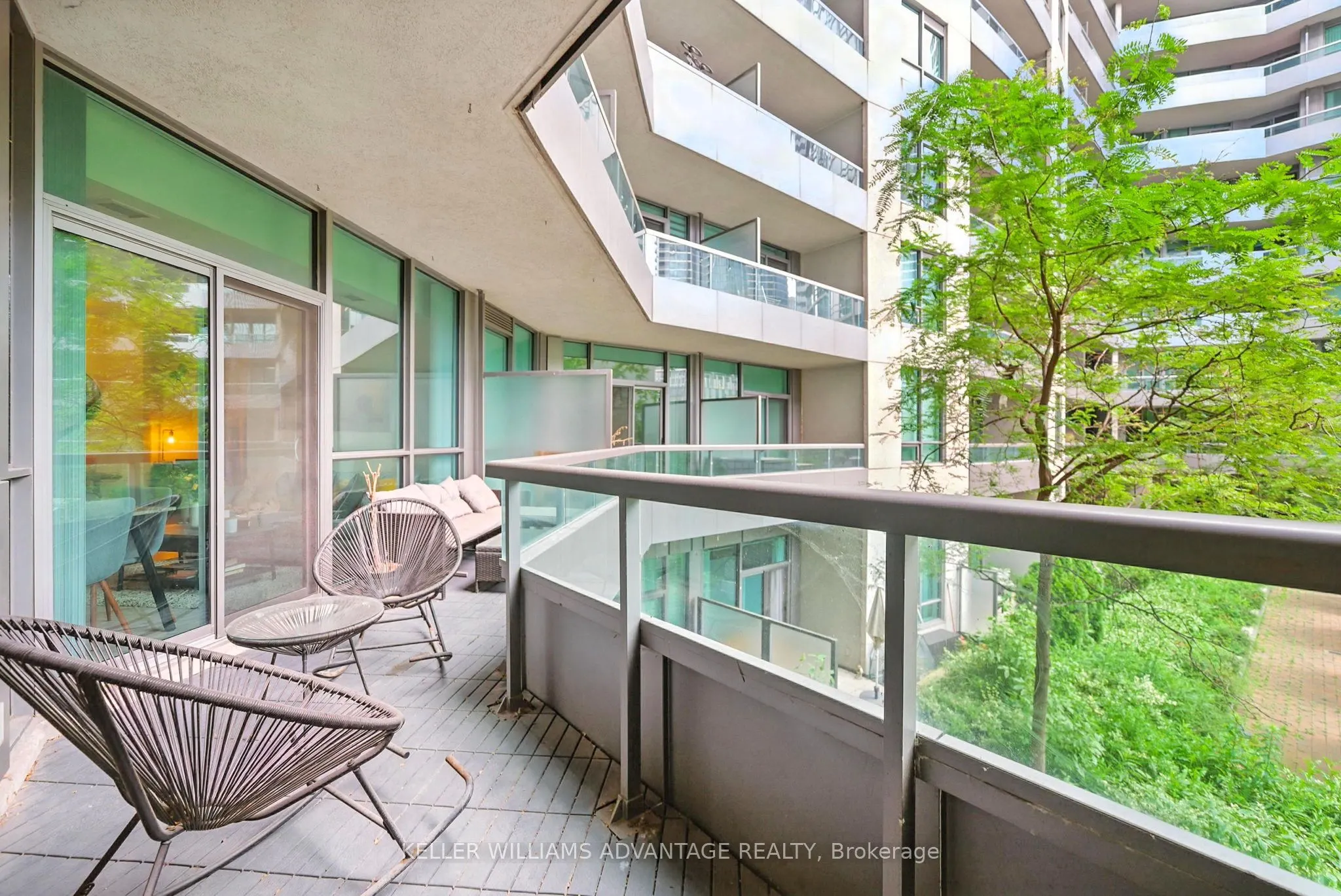 25 Lower Simcoe Street, #301