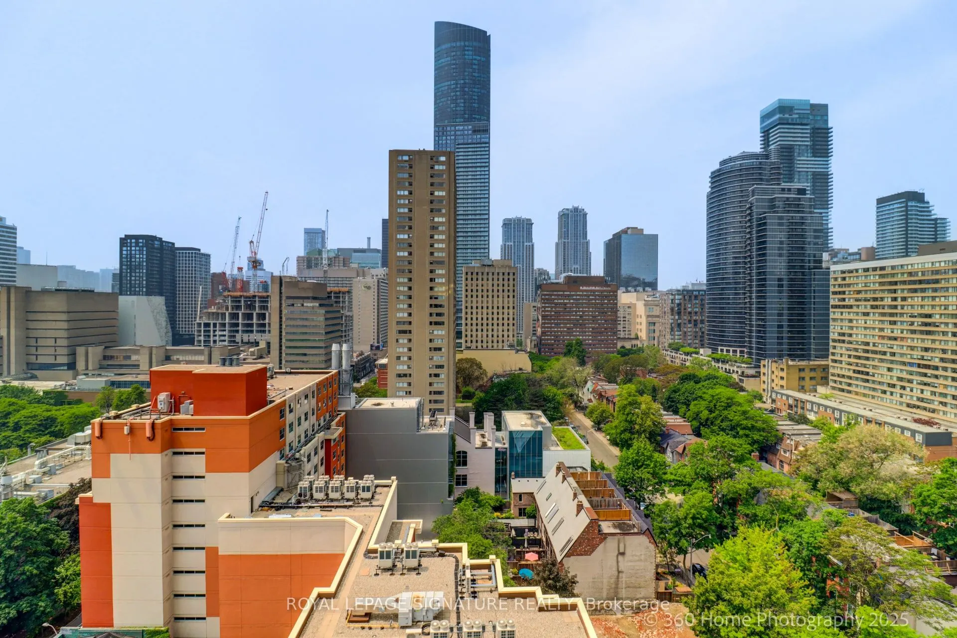 89 McGill Street, #1411
