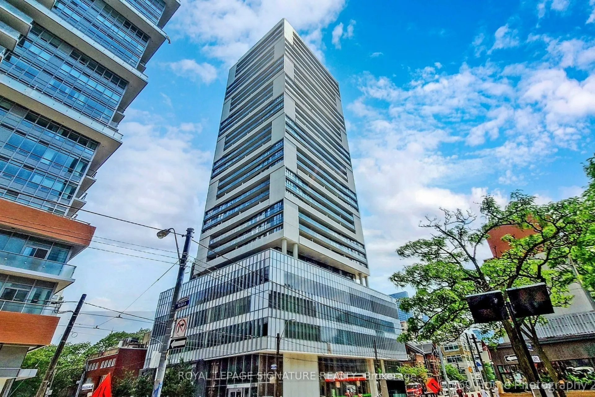 89 McGill Street, #1411