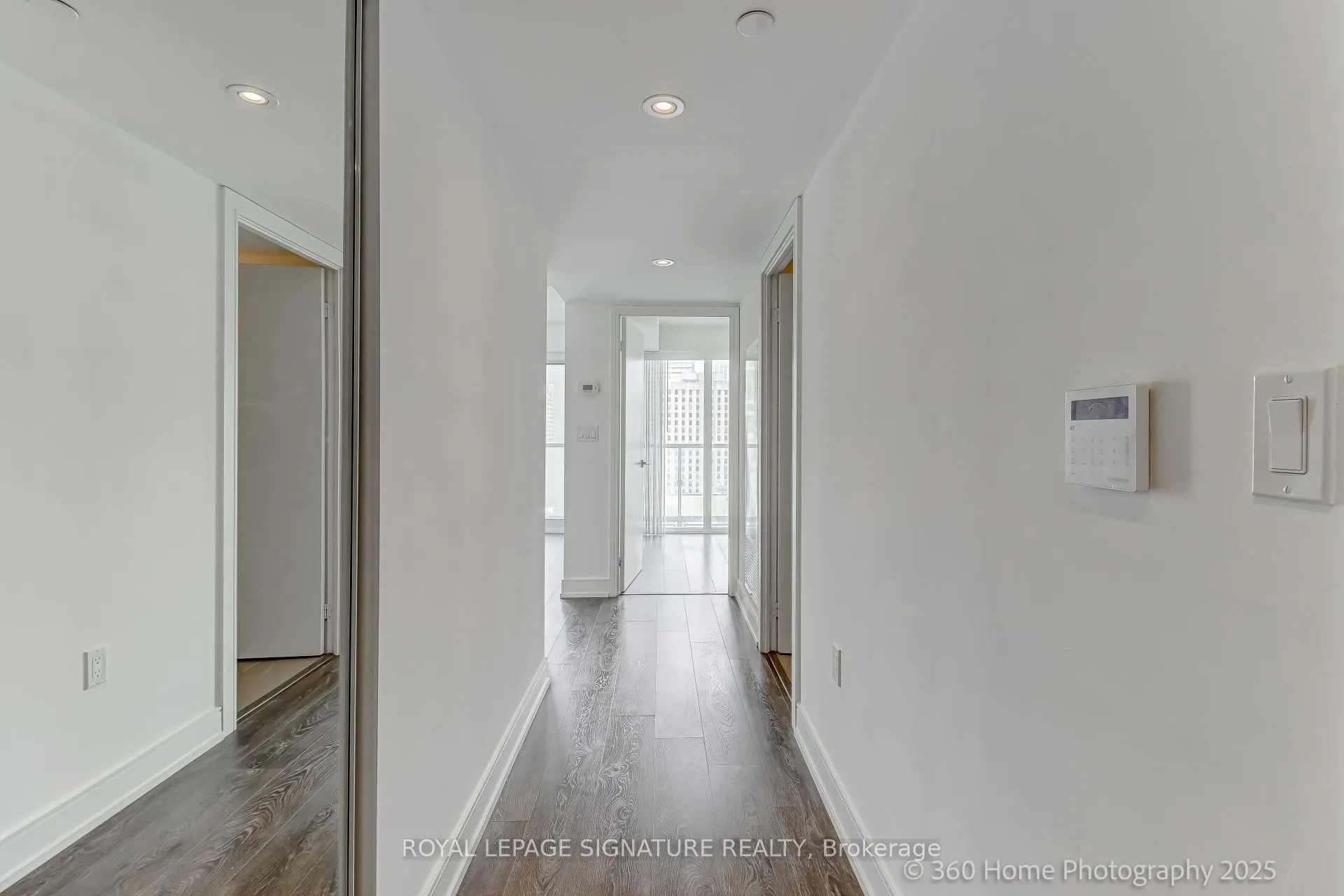 89 McGill Street, #1411