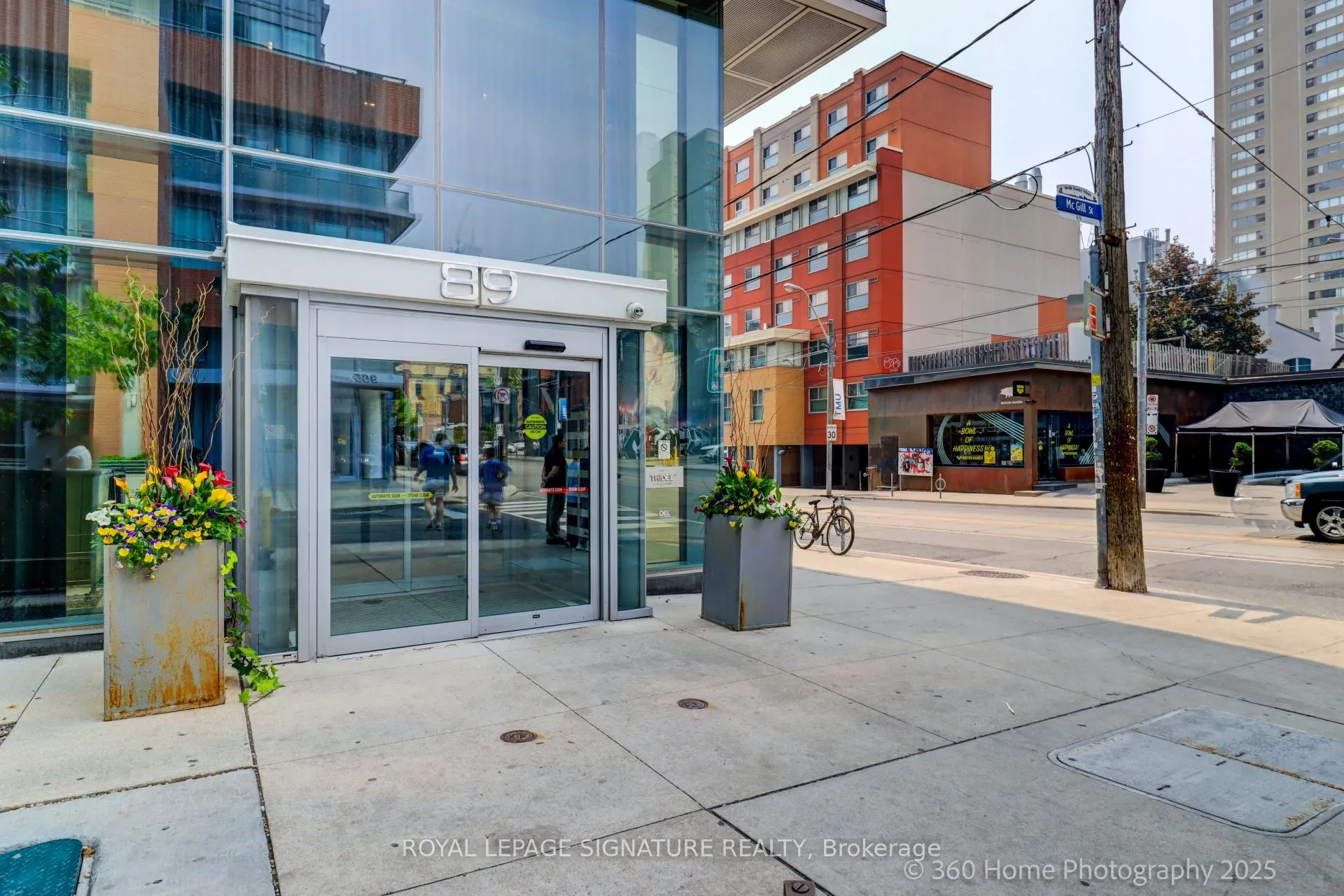 89 McGill Street, #1411