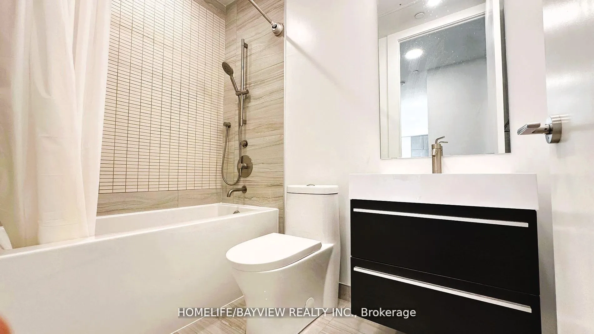 39 Roehampton Avenue, #4308