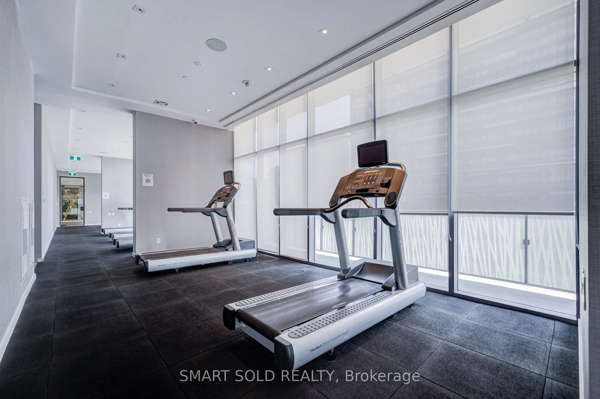 50 Charles Street E, #2909