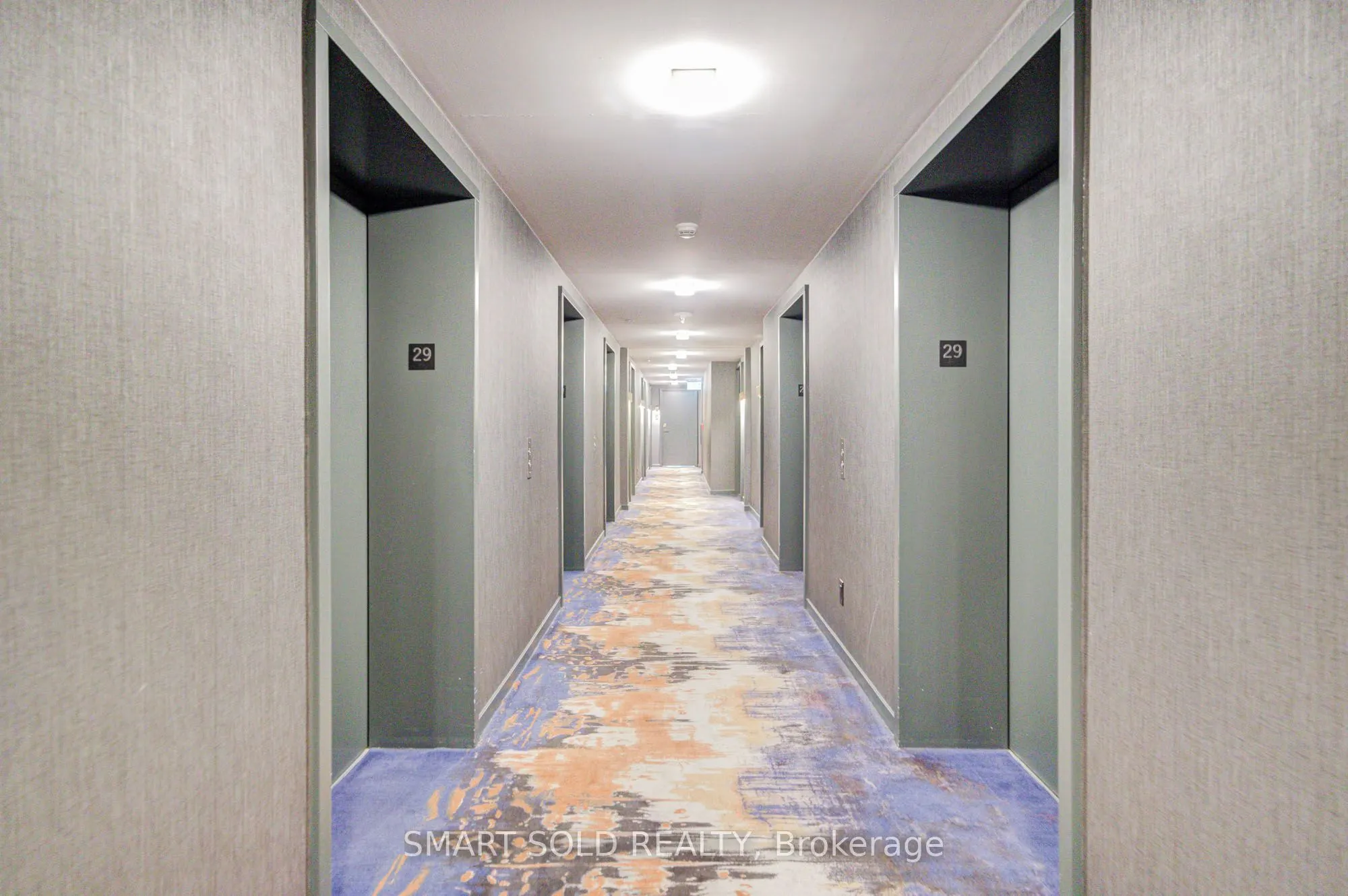 50 Charles Street E, #2909