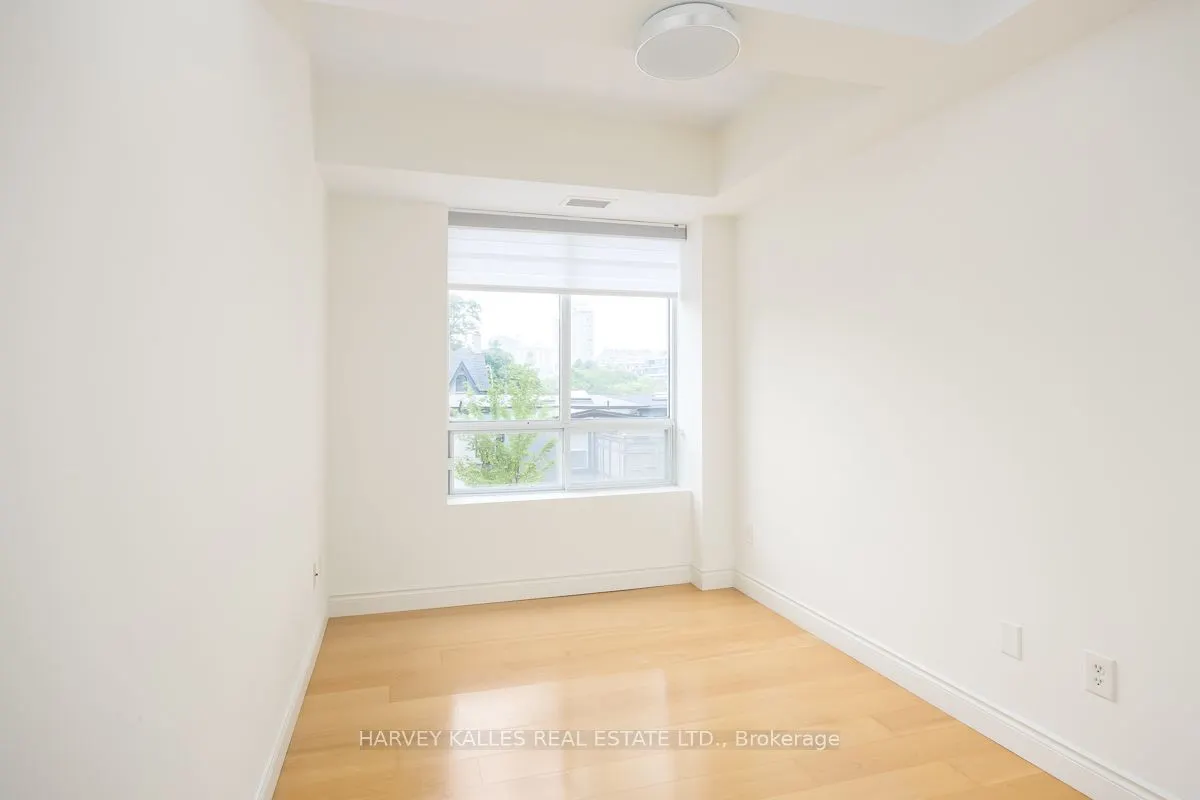 77 McMurrich Street, #302