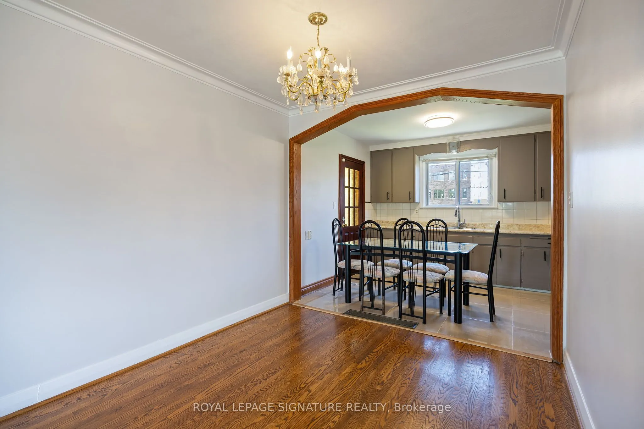 151 Ranee Avenue