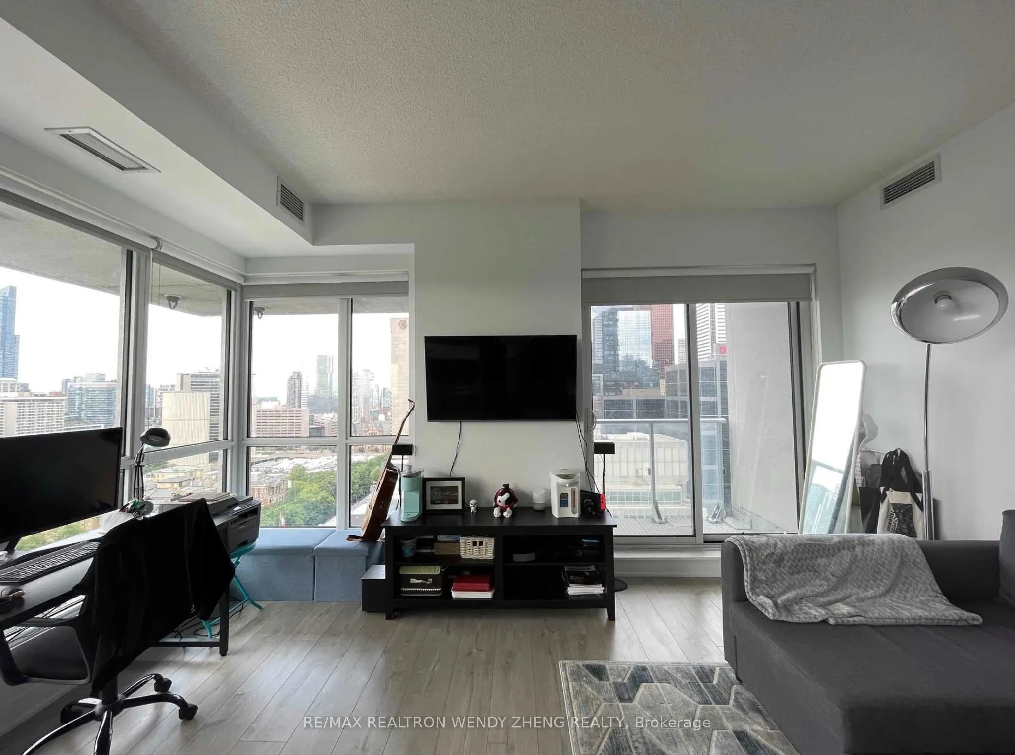 199 Richmond Street W, #2602