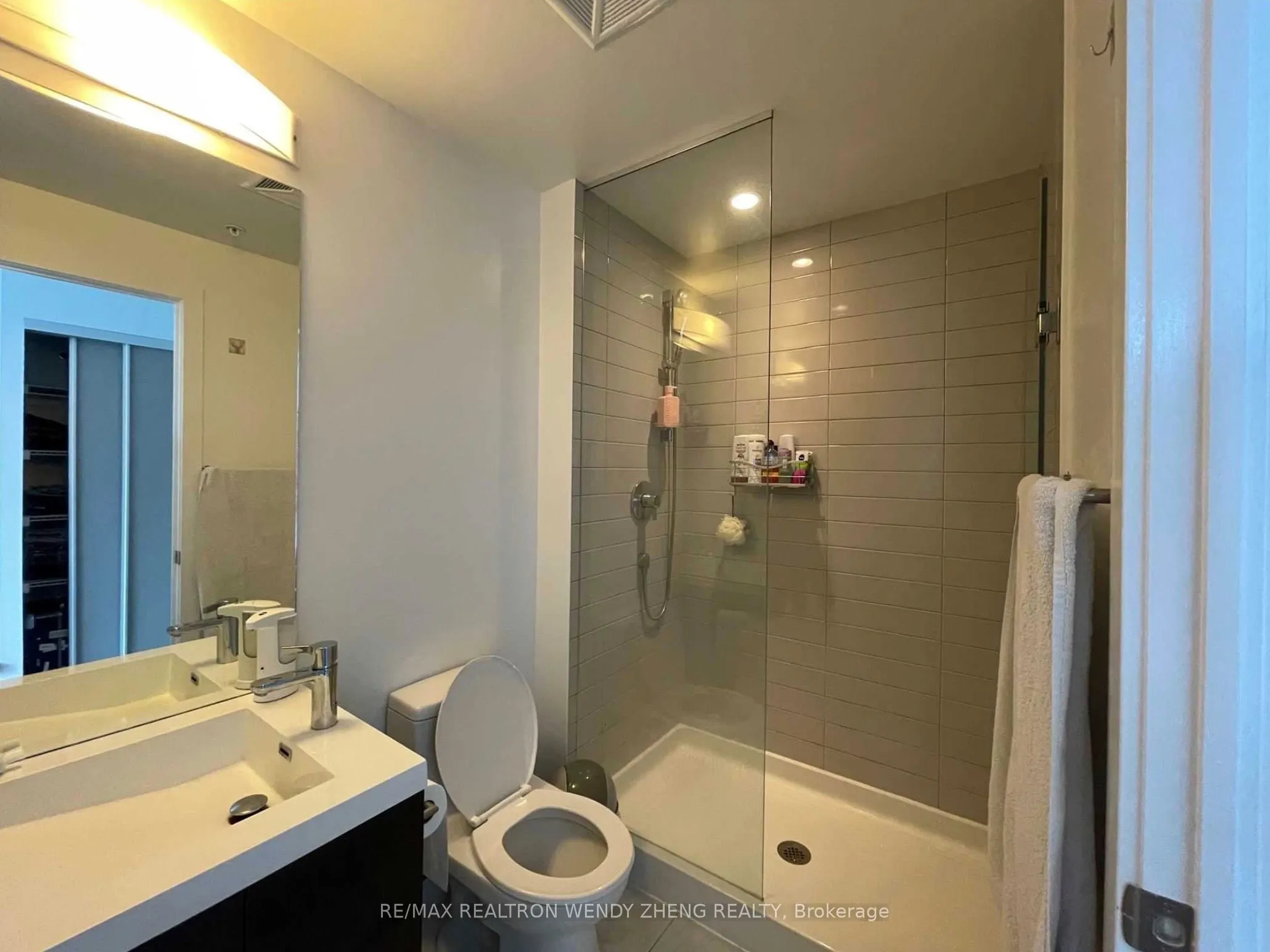 199 Richmond Street W, #2602