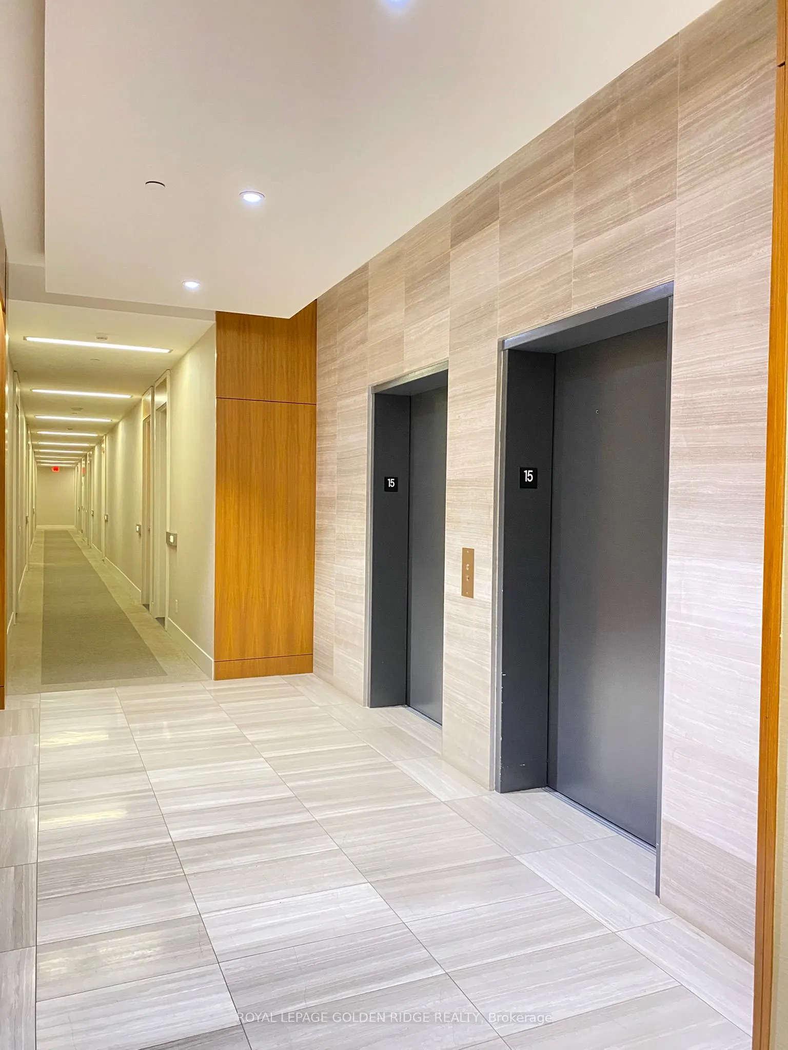 111 St Clair Avenue W, #1503