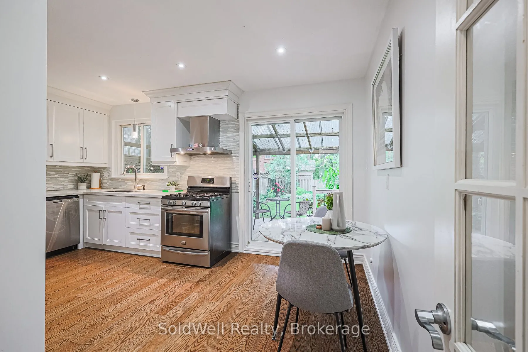 9 Lynedock Crescent